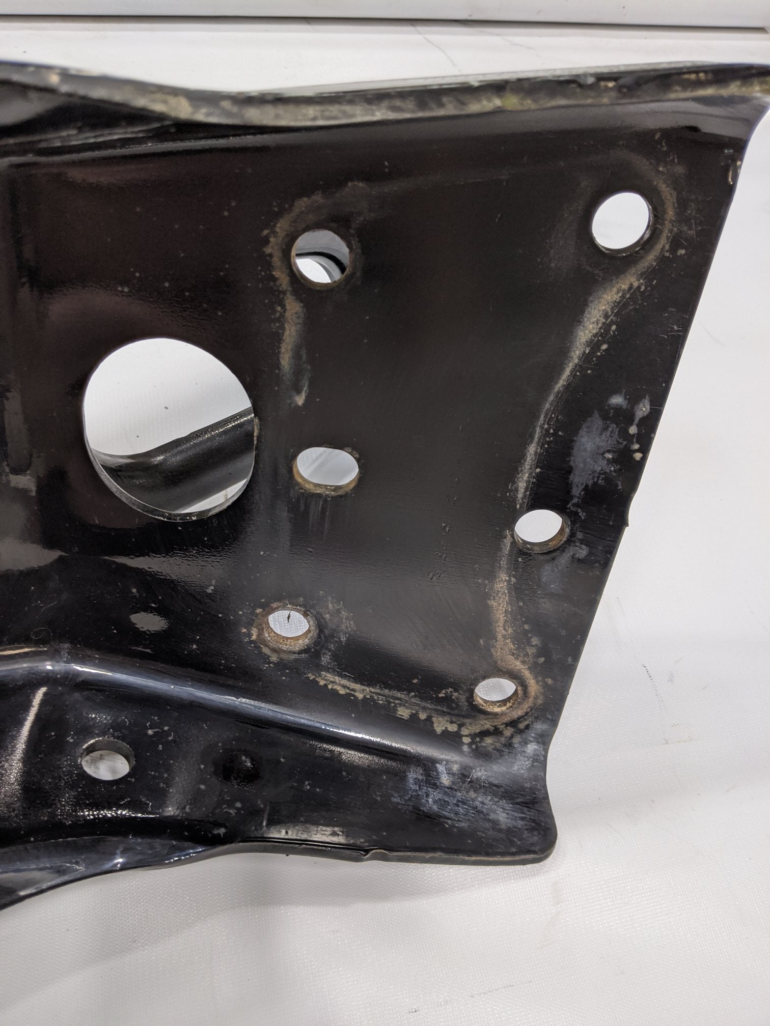 Used FTL Cascadia P3 Engine Cross member Assembly W/ Brackets- P/N A15-23808-000