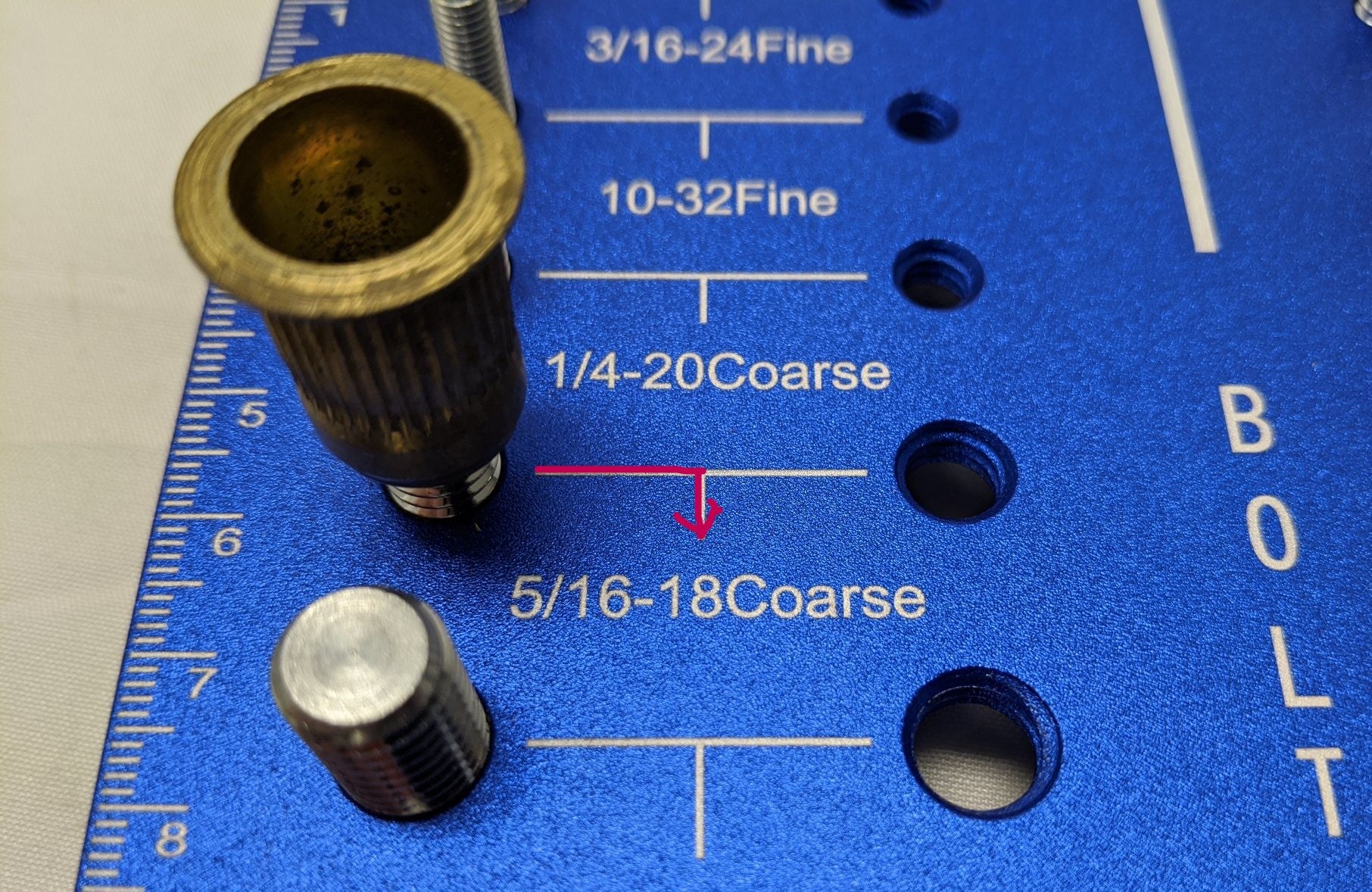 *Lot of 100* 5/16-18 Large Flange Yellow Zinc Plated Ribbed Rivet Nuts