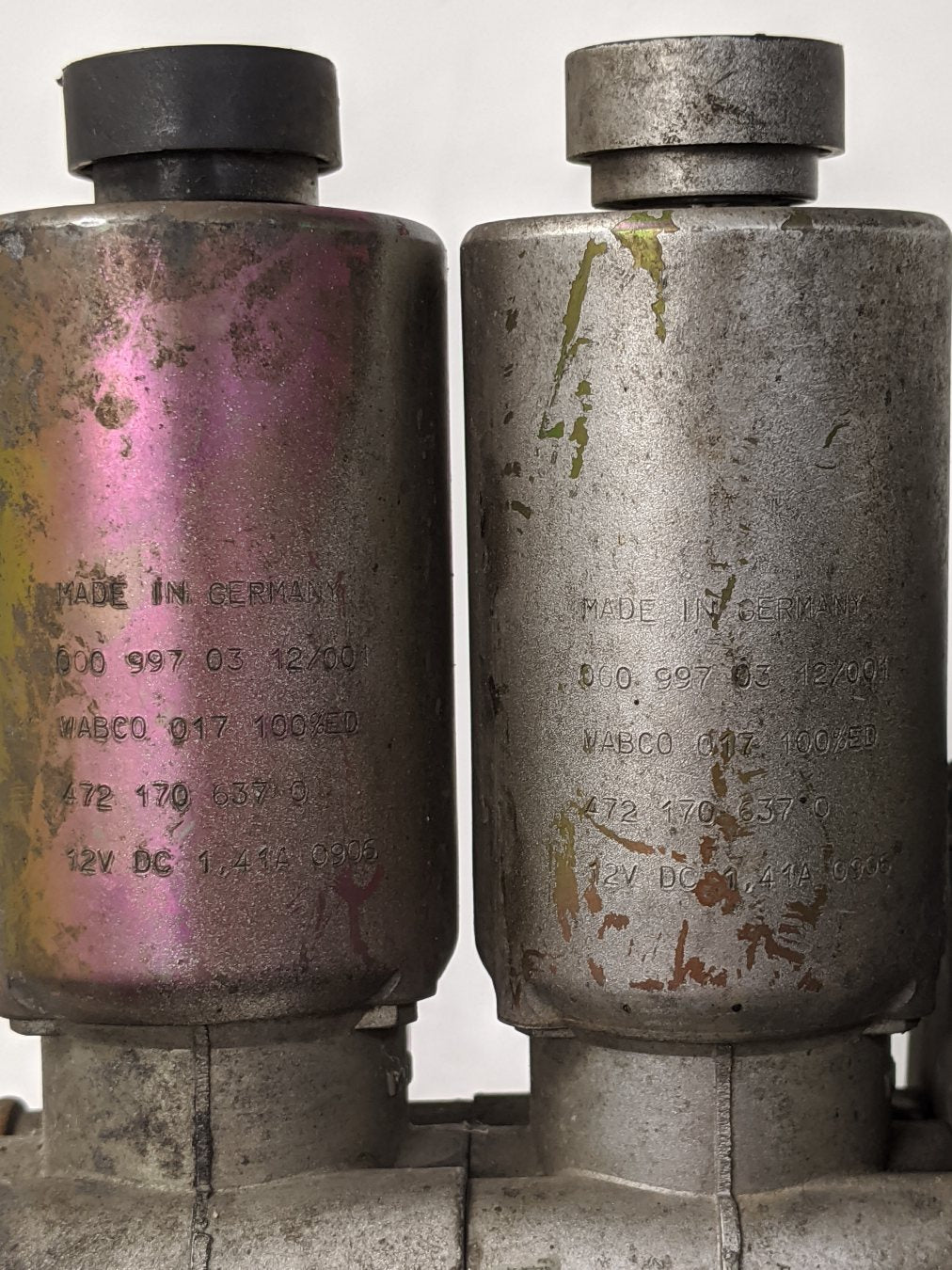 Mercedes-Benz DD13 Turbo VPOD & Solenoid Valve (A 000 997 03 12) - Damaged