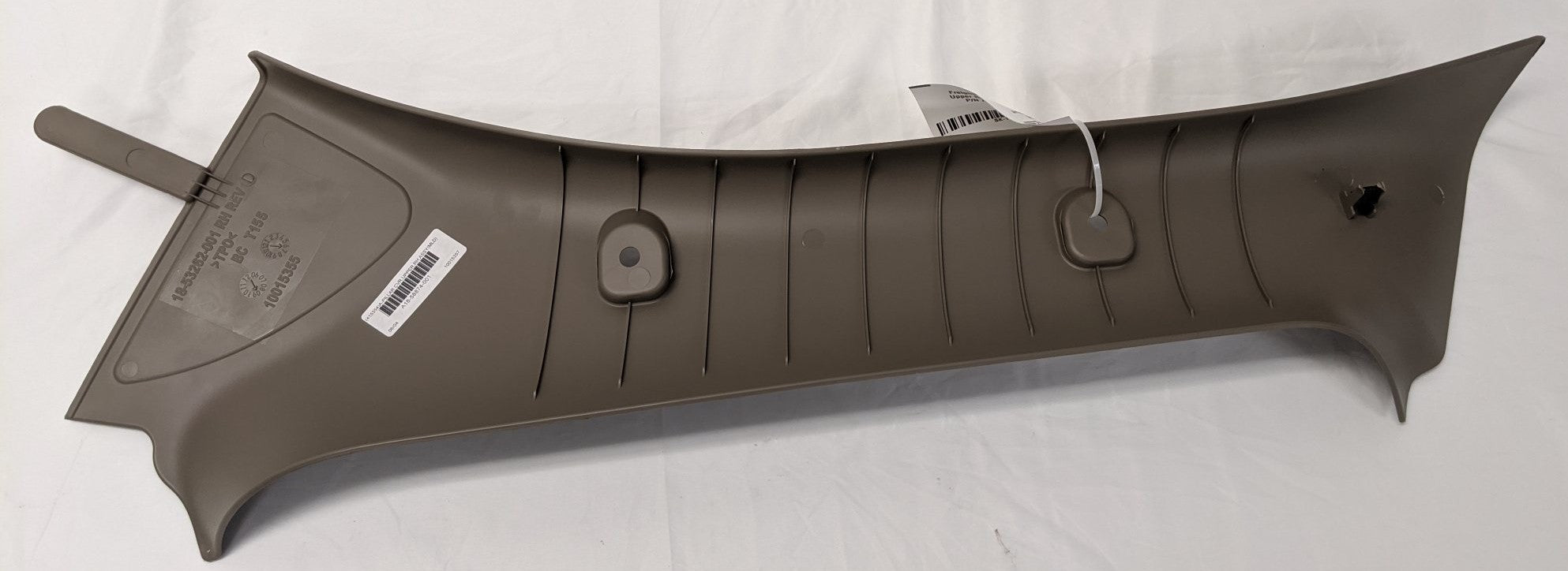 Freightliner Cascadia P3 Upper RH A Pillar Cover - A18-58874-006