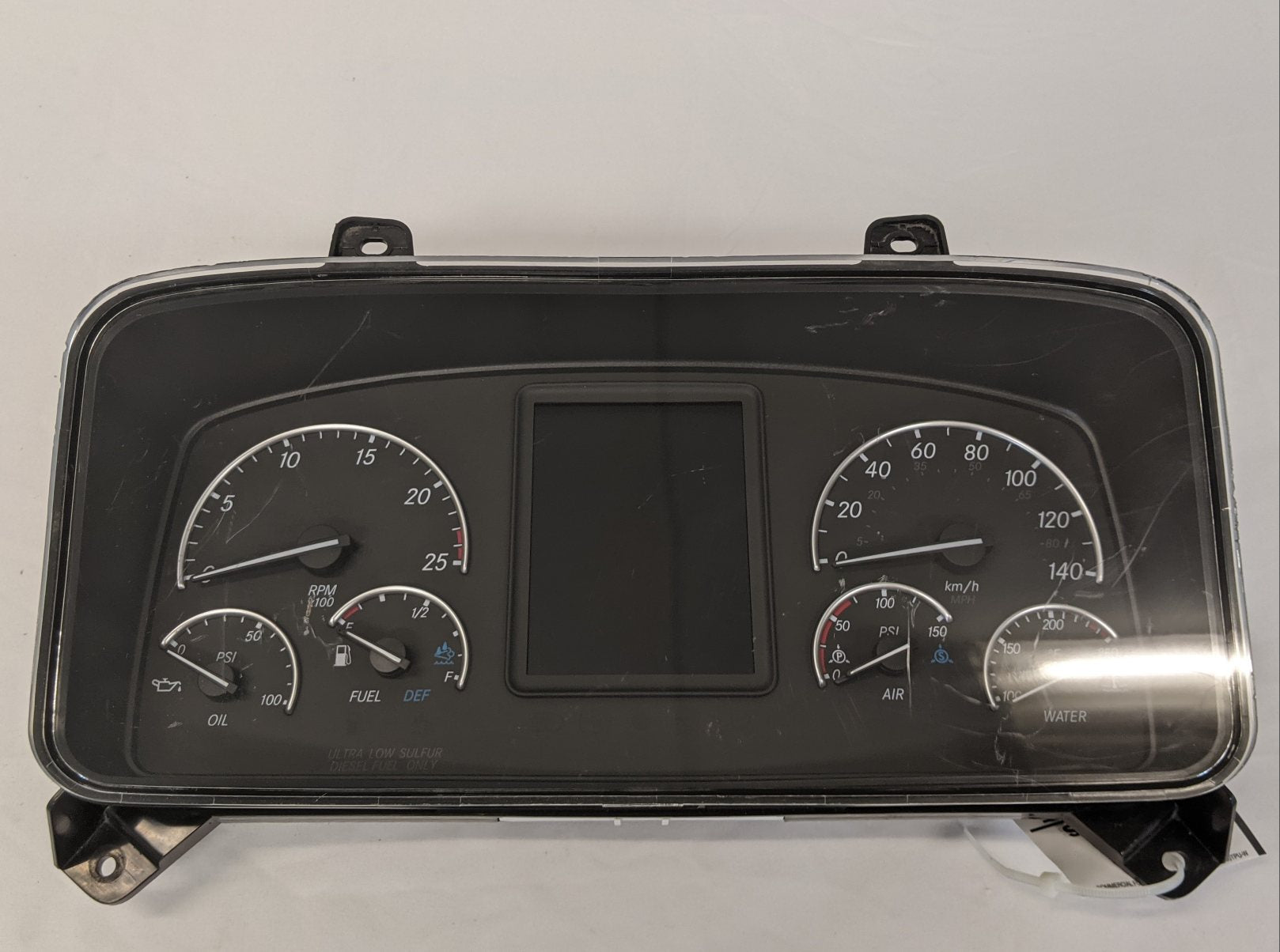 Freightliner Km/Hr. 6 Gauge Speedometer & Tach Cluster - P/N A22-74911-111 (10111997903164)