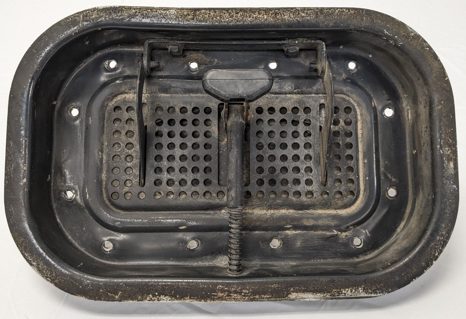 Used Freightliner Painted Air Vent Assembly -P/N A18-11400-010