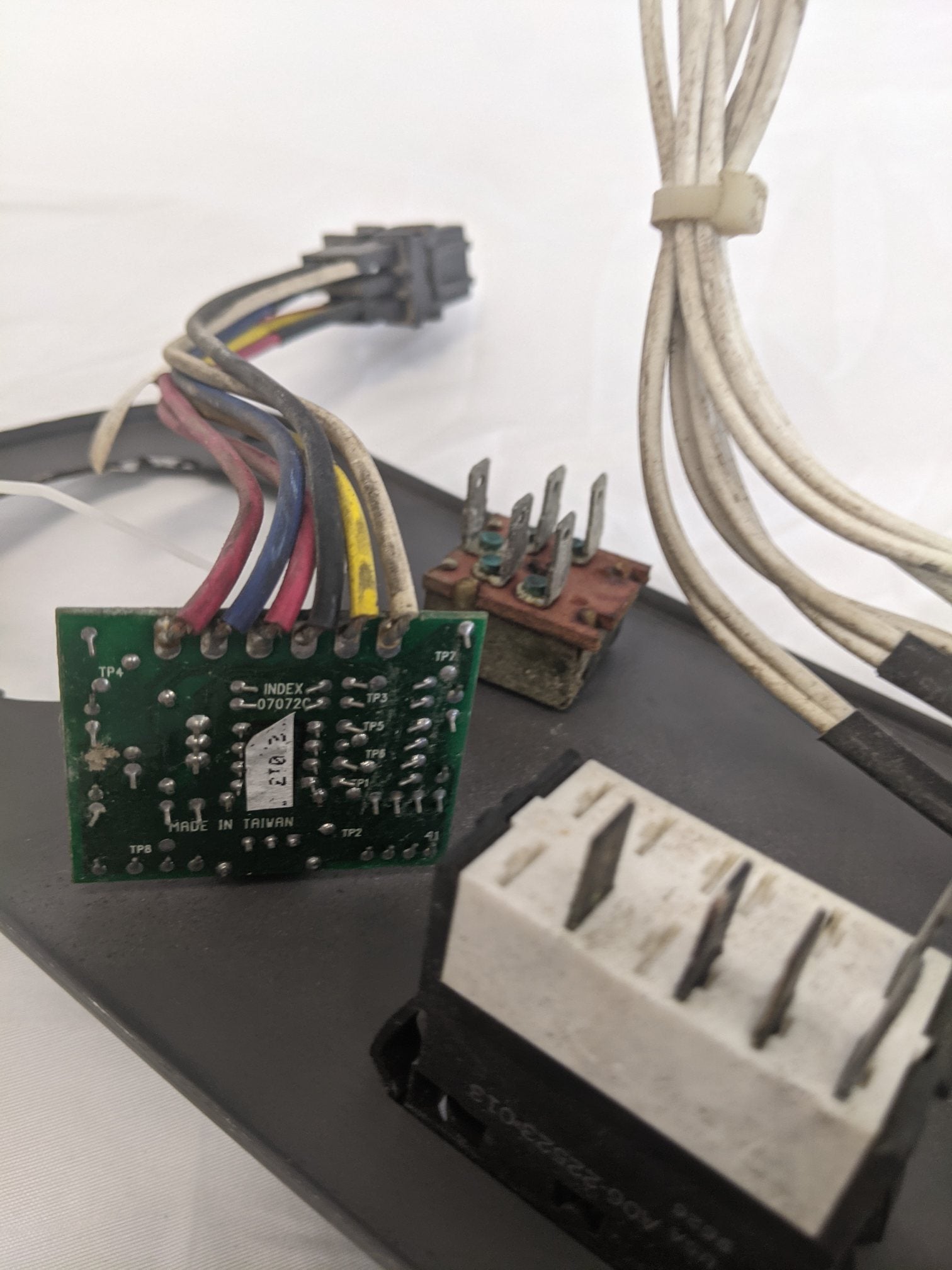 Freightliner Columbia Sleeper Instrument Control Panel - 22-46623-008