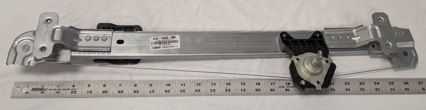 Western Star LH Manual Window Regulator - A18-74455-000