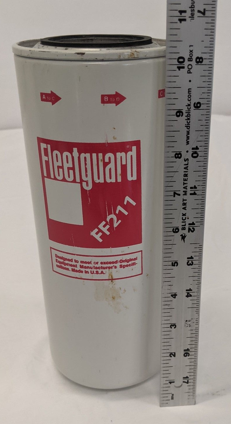 Ff211 Machine Fleetguard Spin-On Primary Fuel Filter 8 Micron | FF211