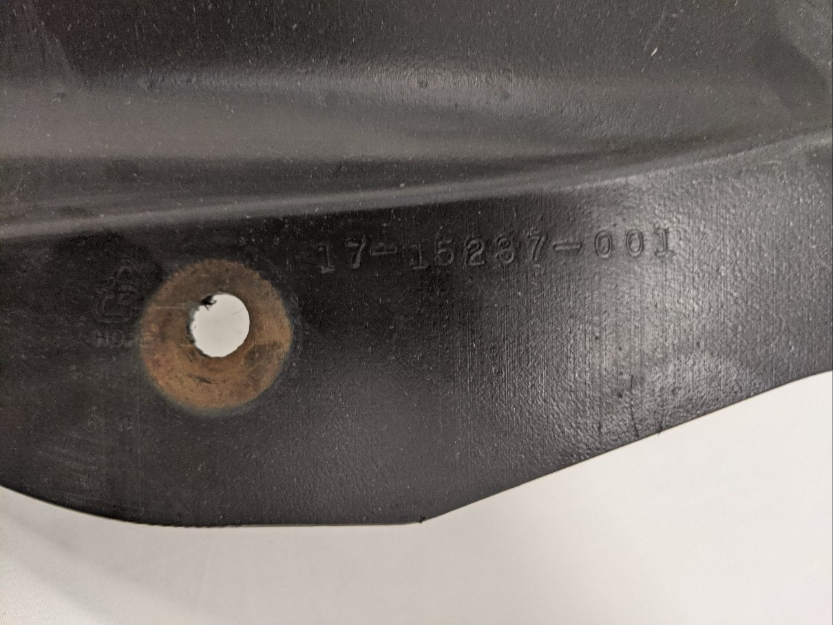 Freightliner Hood Fenders LH RH Set - 17-15237-000 - Torn