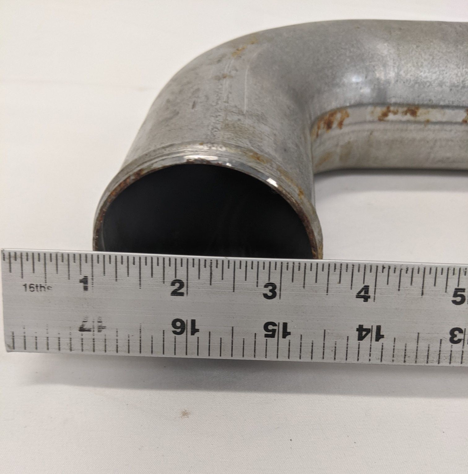 Freightliner Western Star Upper DD13 Coolant Tube - P/N 05-21762-000