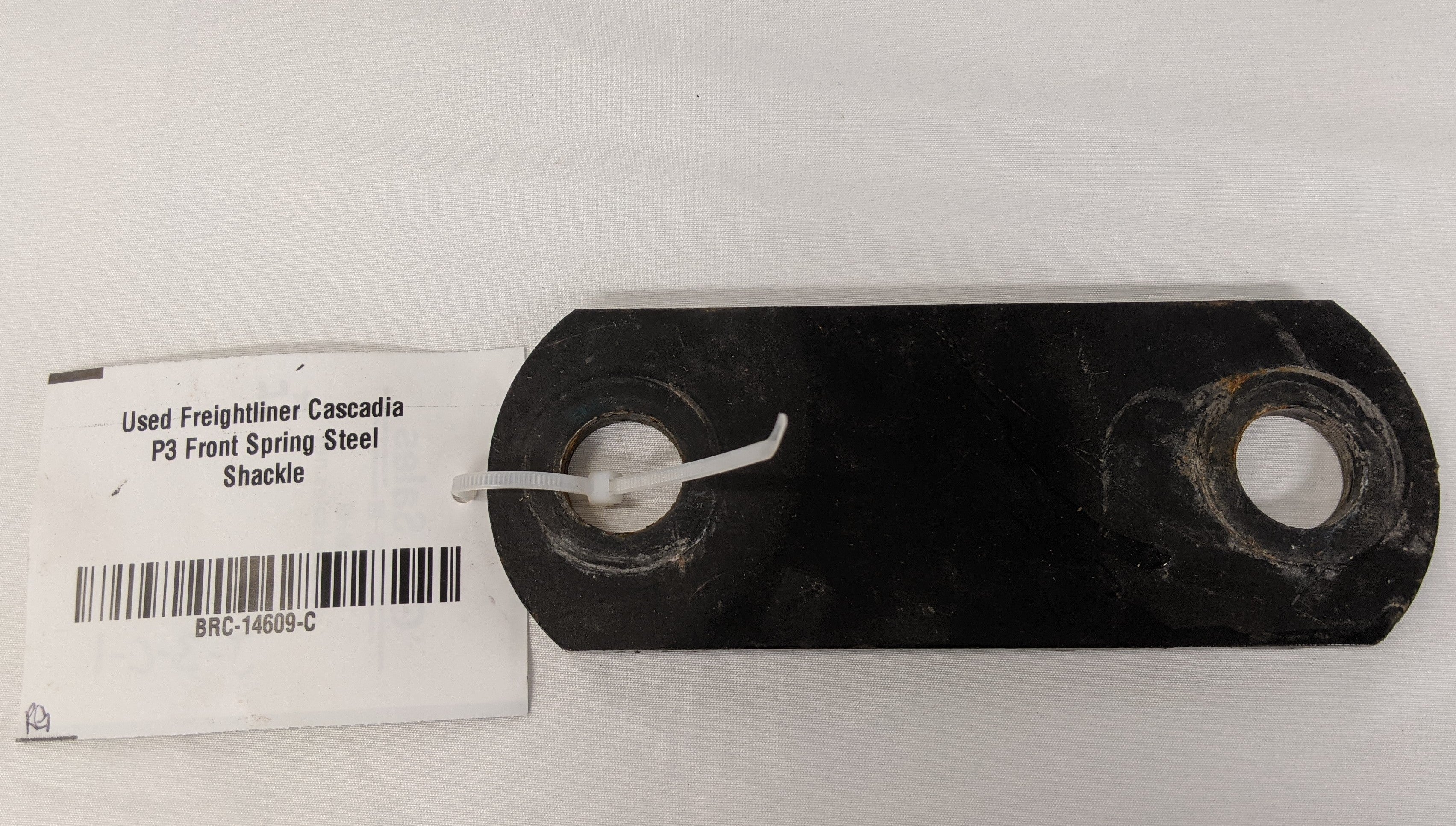 Used Freightliner Cascadia P3 Front Spring Steel Shackle - P/N 16-20712-000 (10091731747132)