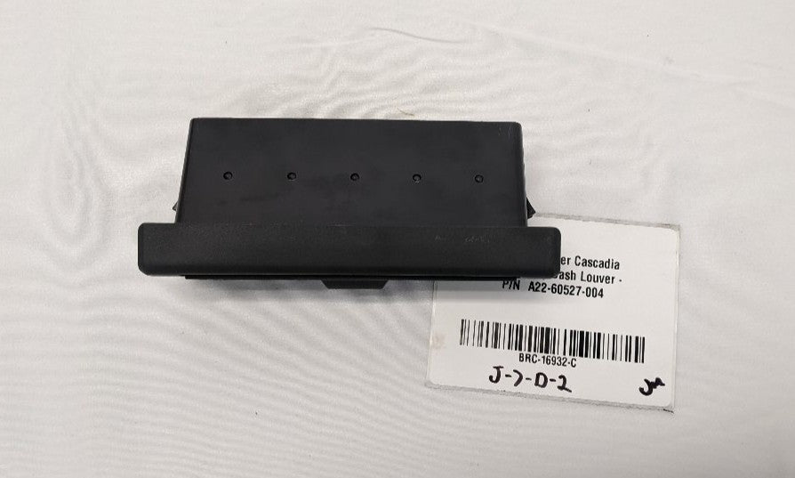 Used Freightliner Cascadia P3 Light Gray Dash Louver - P/N  A22-60527-004