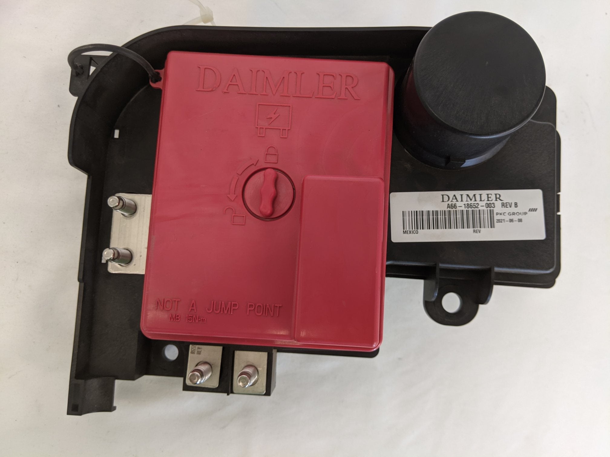 New Freightliner Daimler Battery Cable Access Power Module - P/N A66-18652-003 (10173266460988)