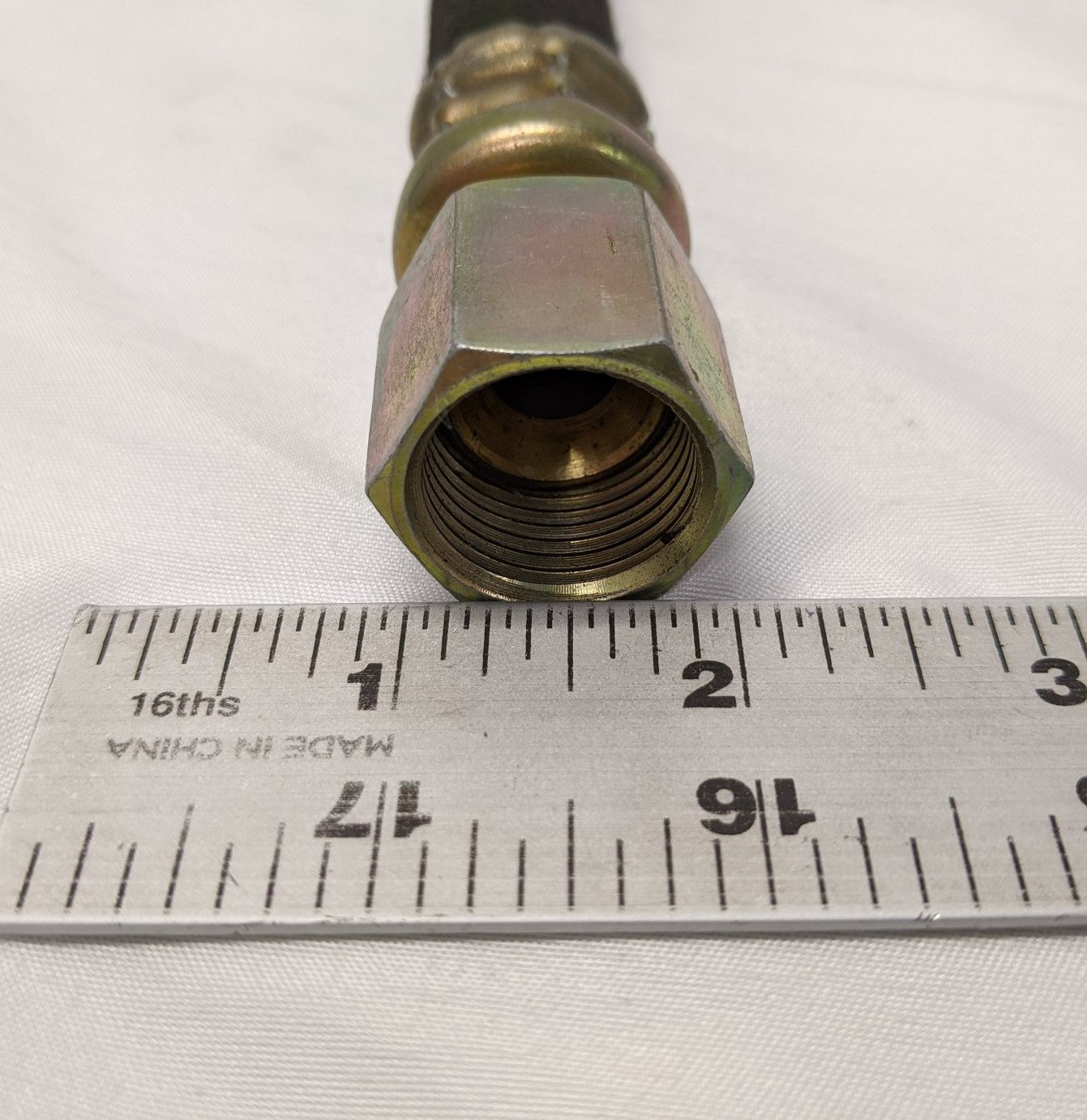 Used Cummins ISX 11 Inch Flexible Hose - P/N 4058948