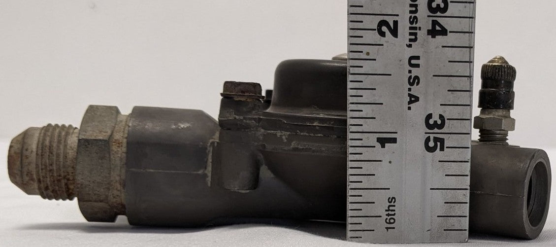 Used Eaton Regulating Air Pressure Valve -P/N 676219