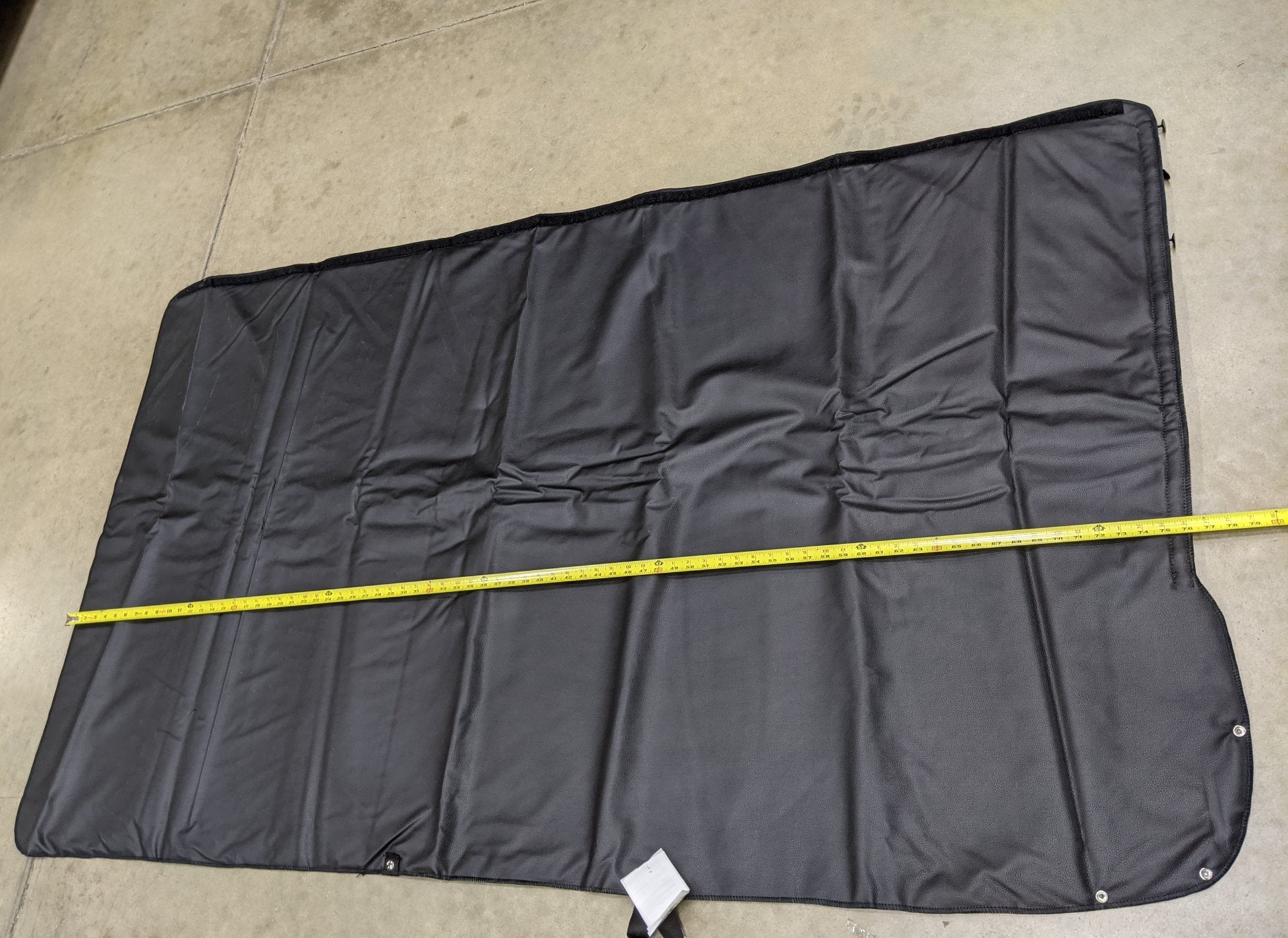 New Freightliner LH Insulated XT Sleeper Curtain - P/N  A18-73372-002 (10121479160124)