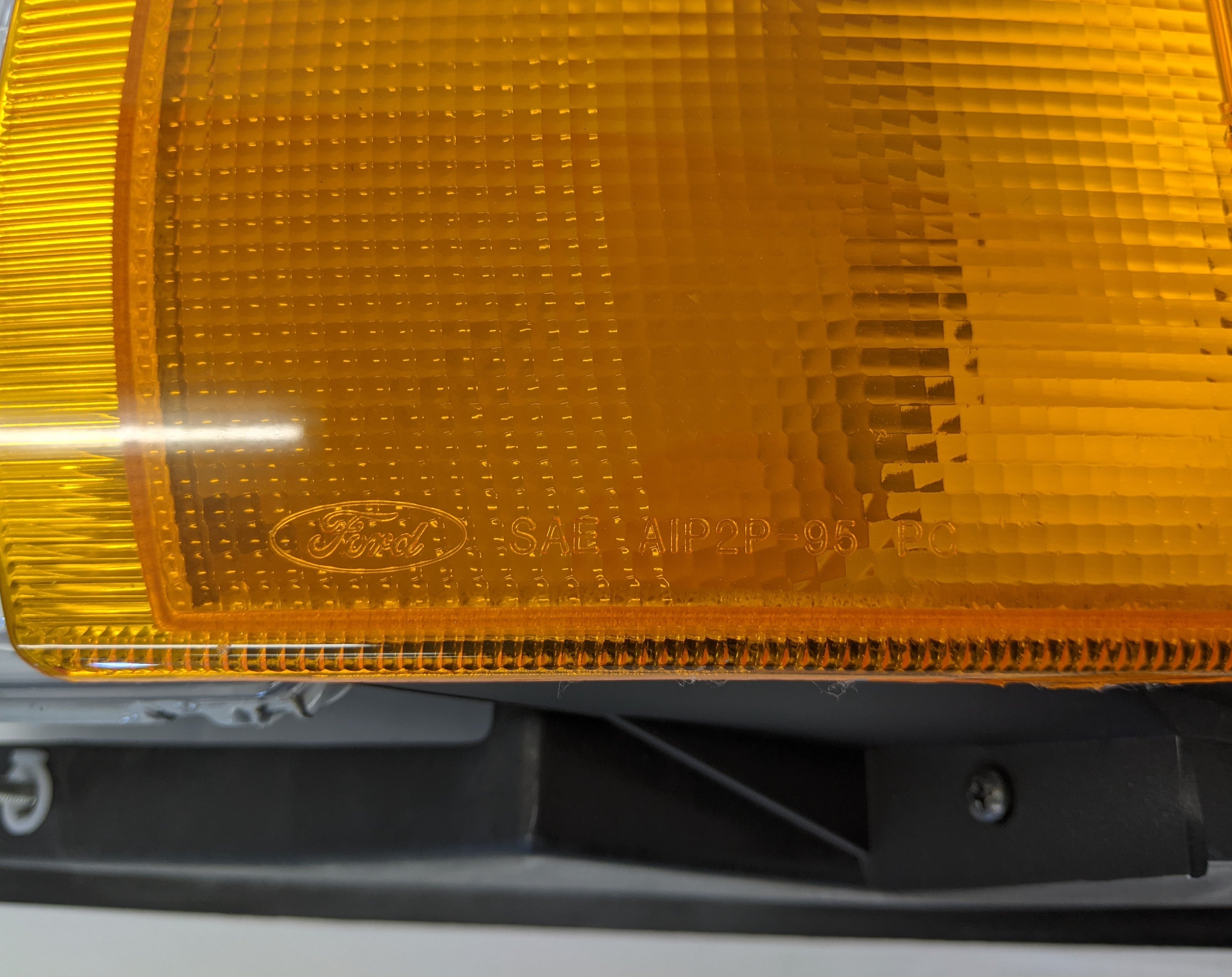 Sterling Headlight Assembly (97HA 13006 AB) - LH