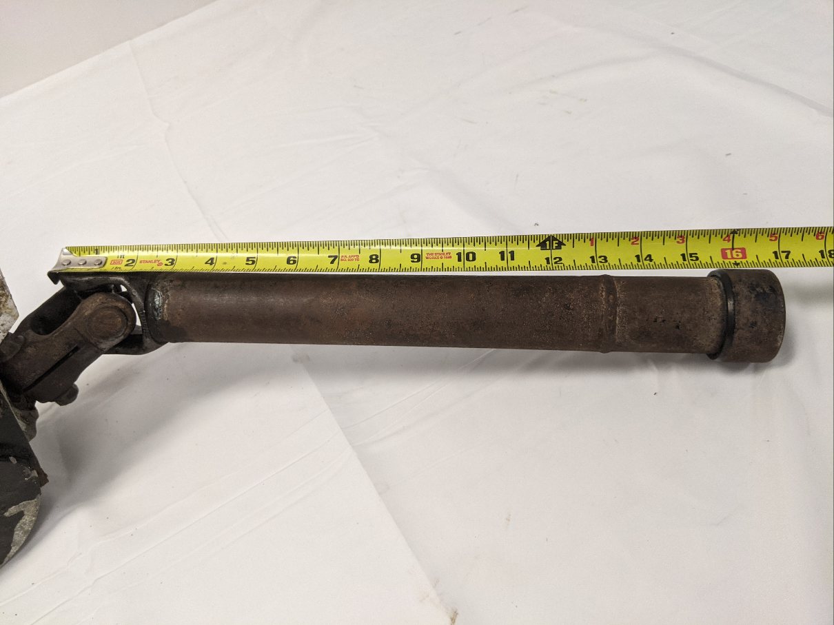 Damaged Freightliner FLD Steering Column w/ Linkage