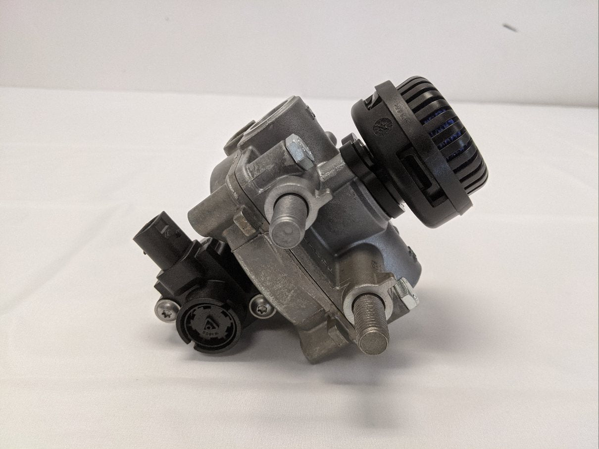 Wabco 3 PSI ABS Relay Valve with Muffler | P/N WAB 9762001080
