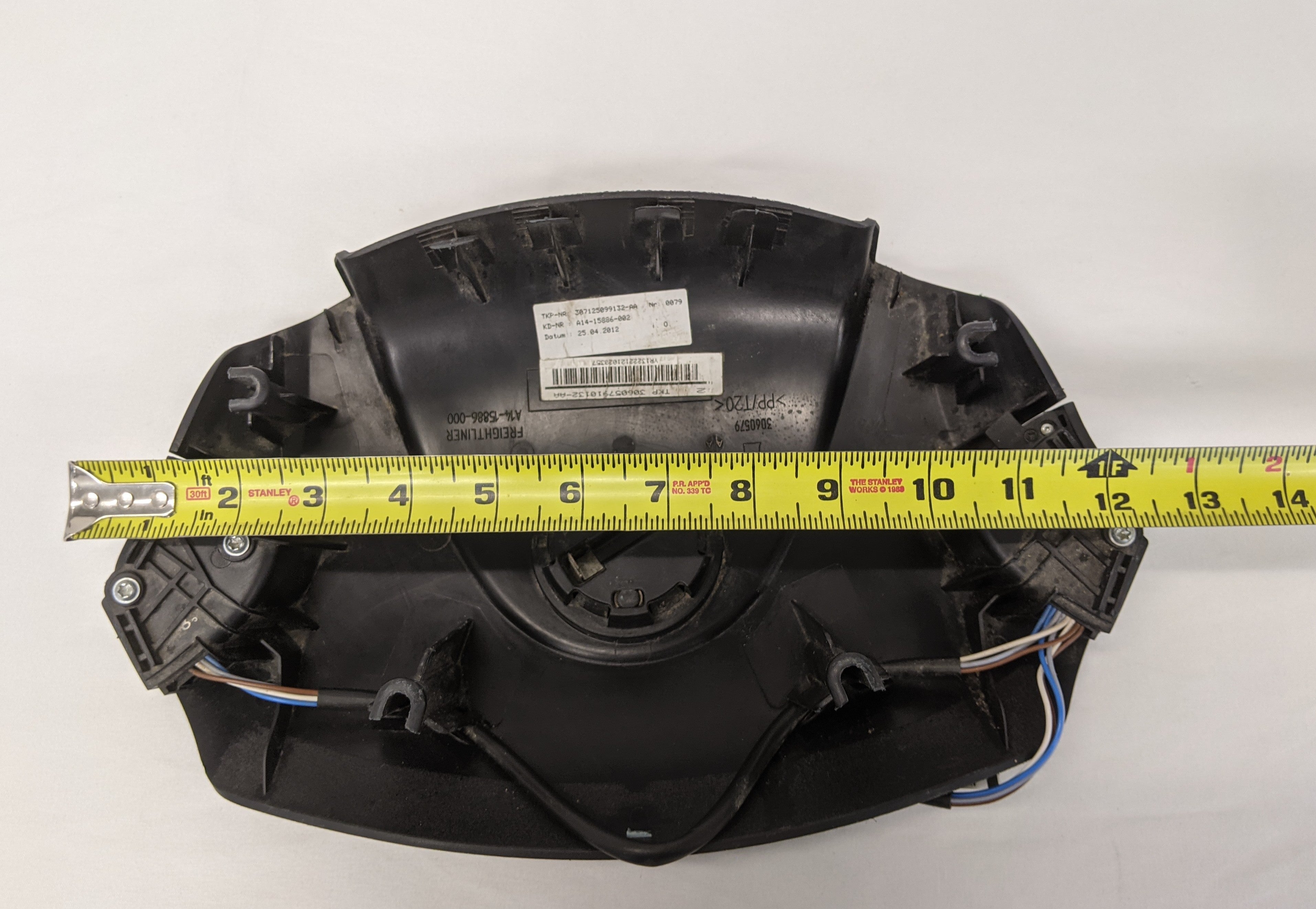 *Blemished* FTL Cascadia P3 Steering Wheel No Cancel Cover - P/N A14-15886-002 (10098442207548)