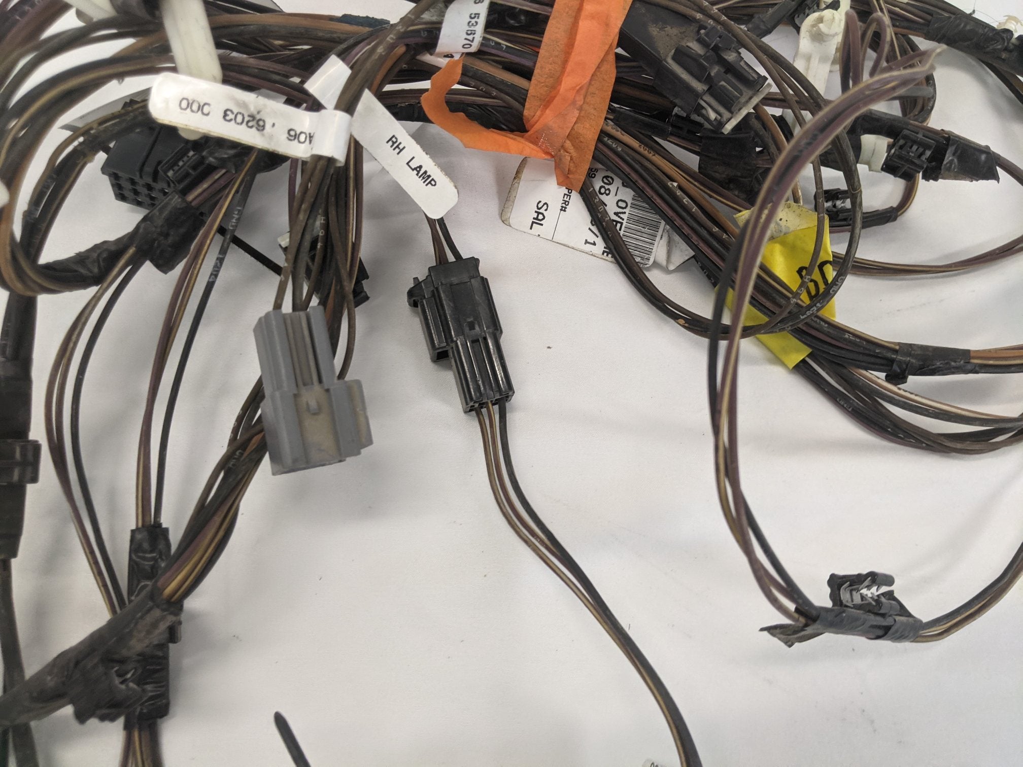 Used Freightliner Cascadia P3 Overhead Wiring Harness - P/N A06-65729-001