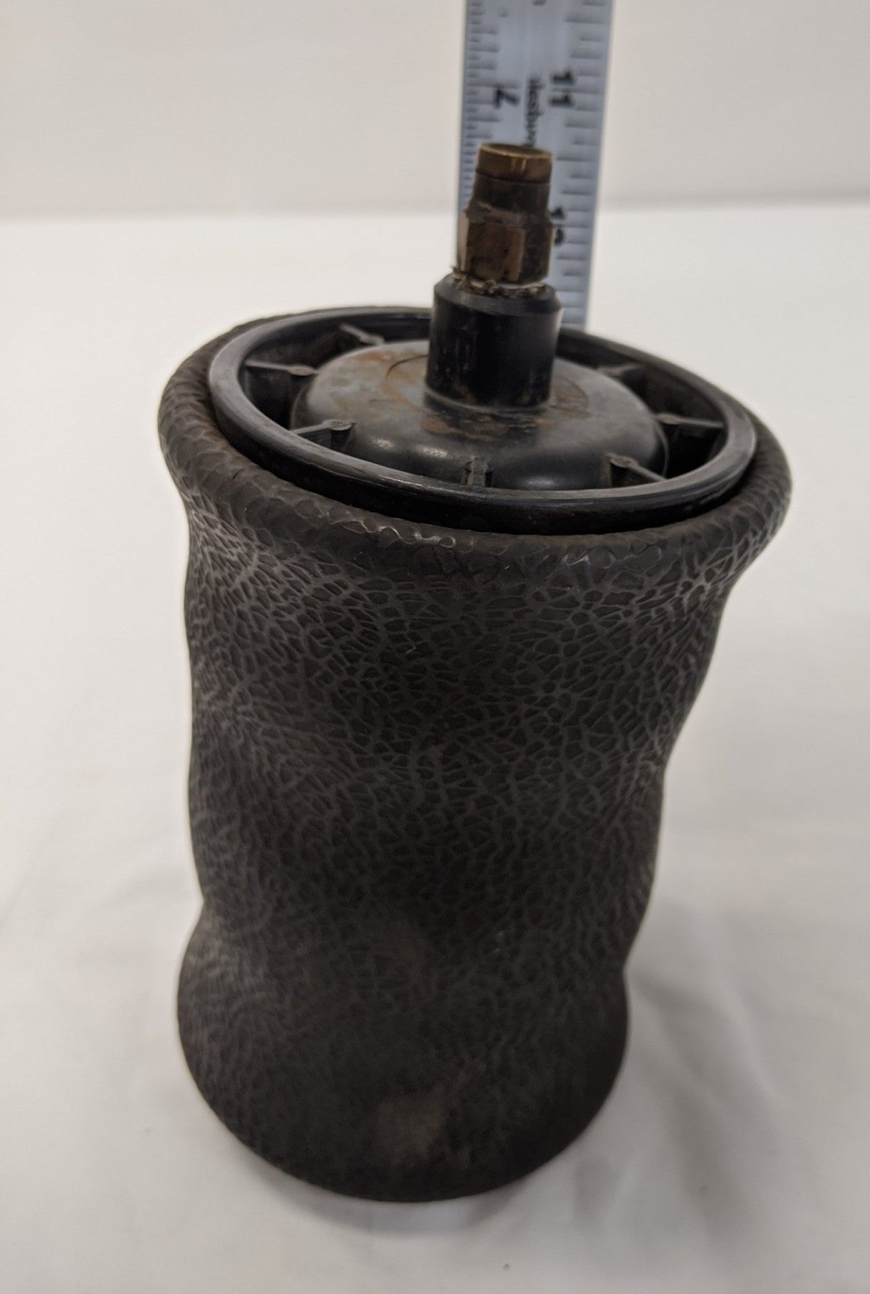 *Lot of 2* Used Goodyear Cab Air Spring - P/N GYR 1S5 173