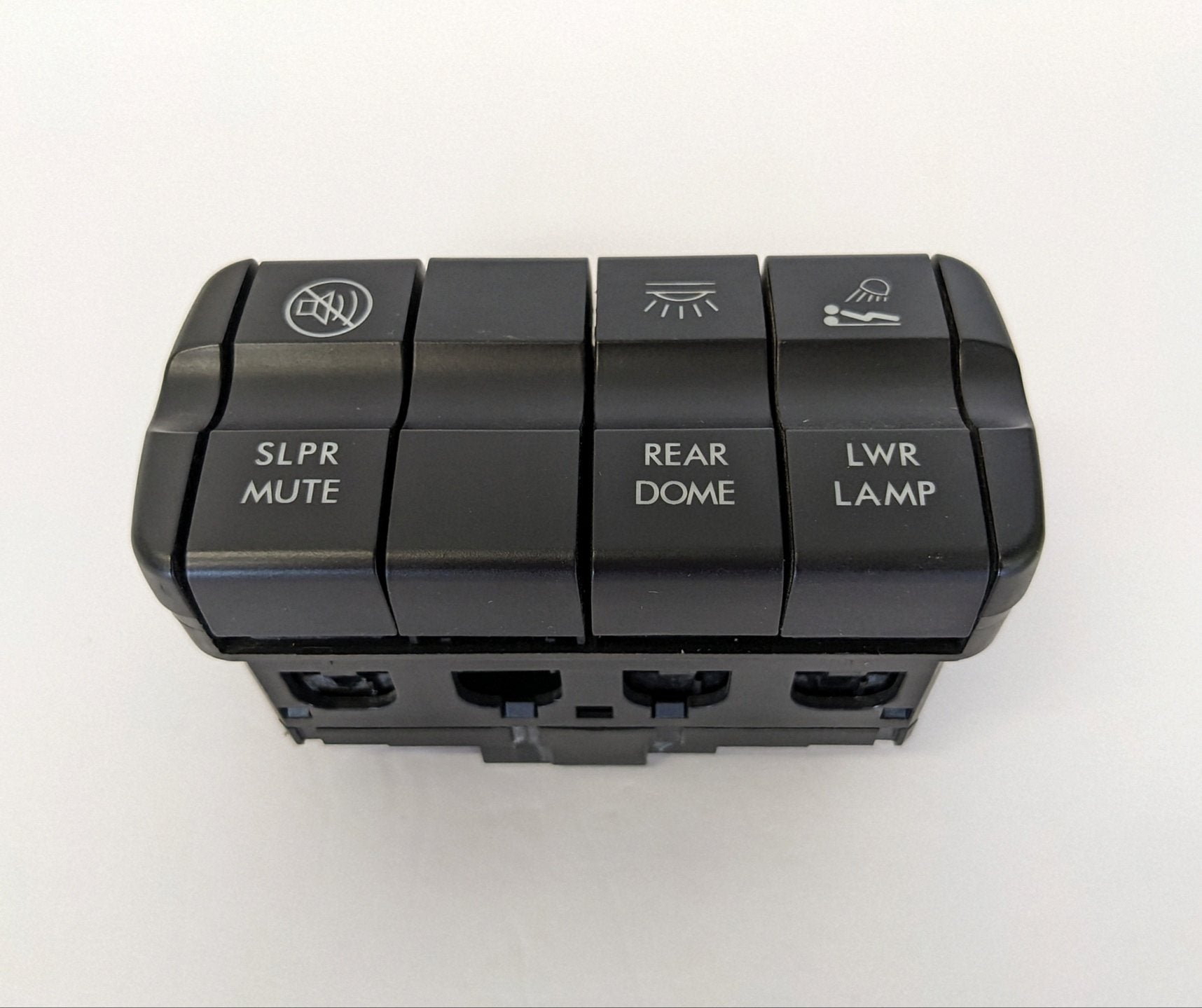 Freightliner Cascadia P3 Secondary Rocker Switch Panel - P/N  A06-60973-000 (10106940490044)