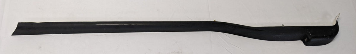 Freightliner Cascadia Day Cab RH Rocker Panel A18-58886-003 (Used)