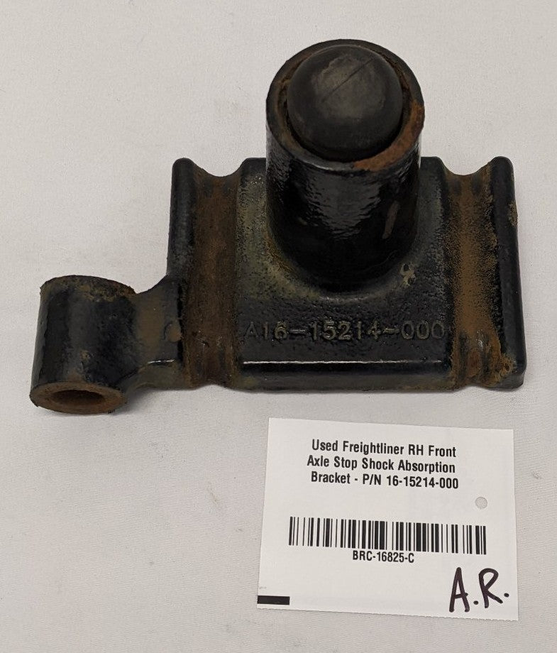 Cascadia P3 RH Front Axle Stop Bracket A16-15214-000 Used