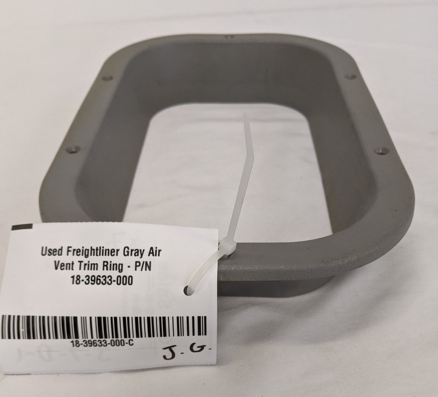 Used Freightliner Gray Air Vent Trim Ring - P/N 18-39633-000 (10175153668412)