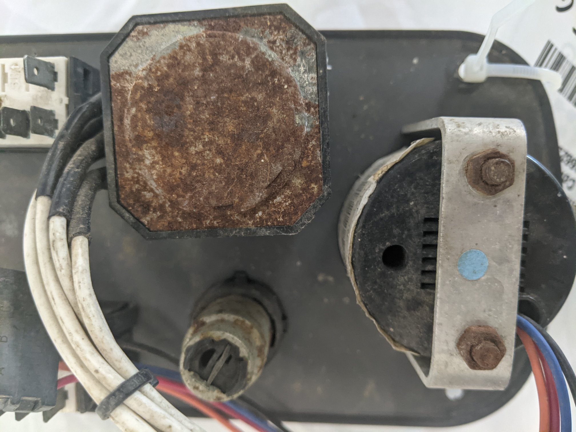 Used Freightliner Columbia Sleeper Cab Control Panel - P/N 22-46623-005