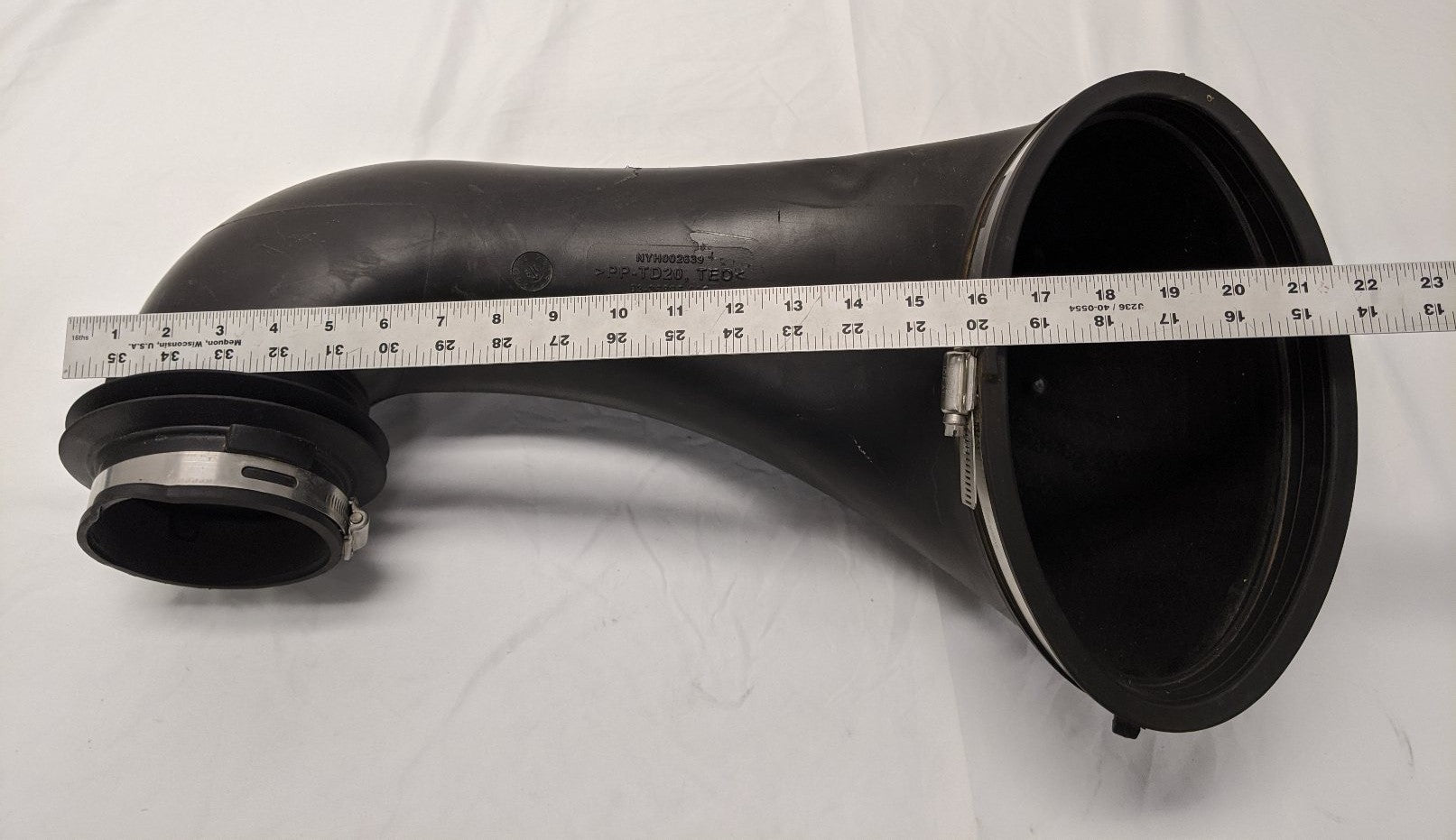 Freightliner Cummins ISX Molded Air Intake Tube - 03-36865-000