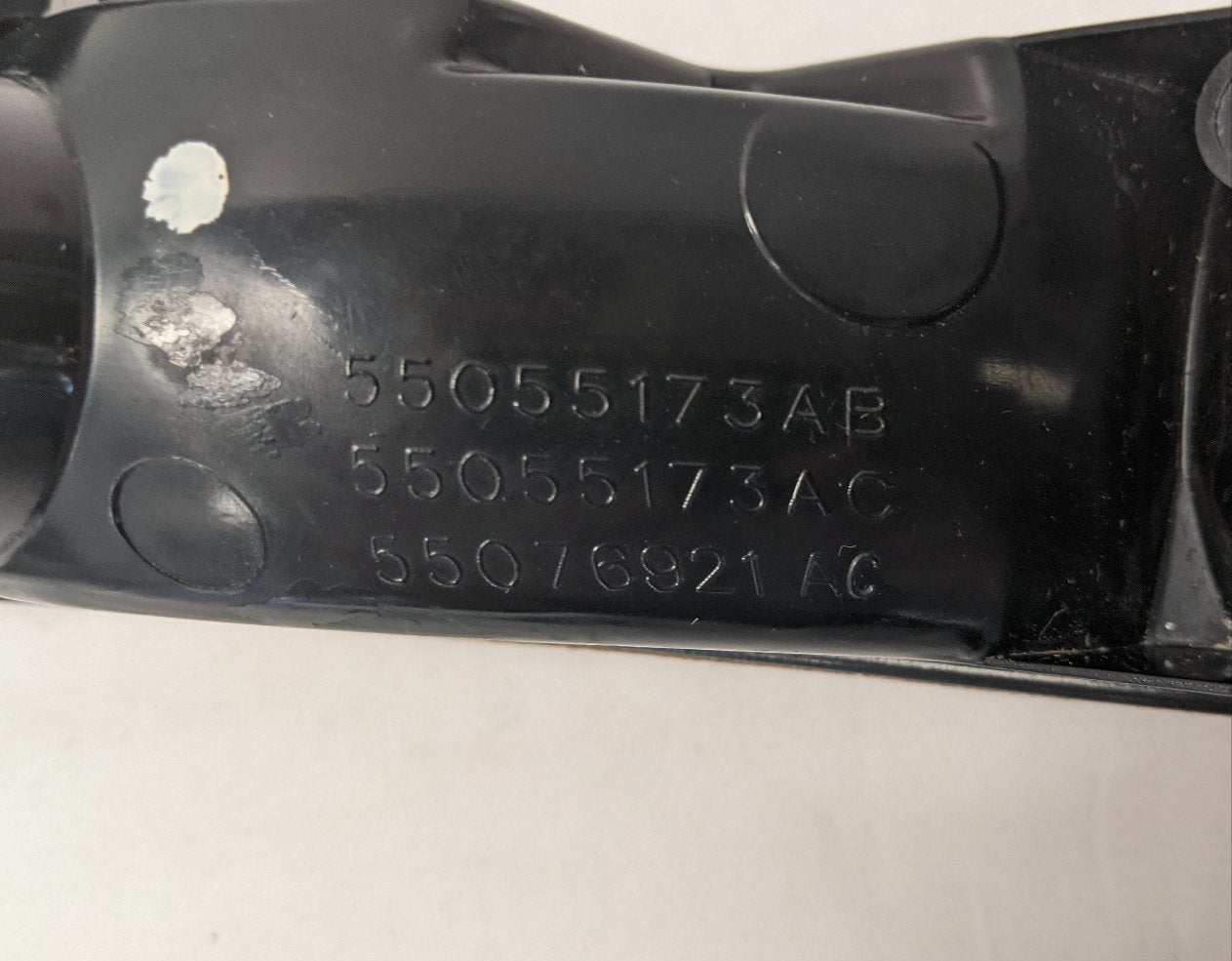 Dodge Dakota Turn Signal Light - P/N 5055173AC, 5055172AC - Set