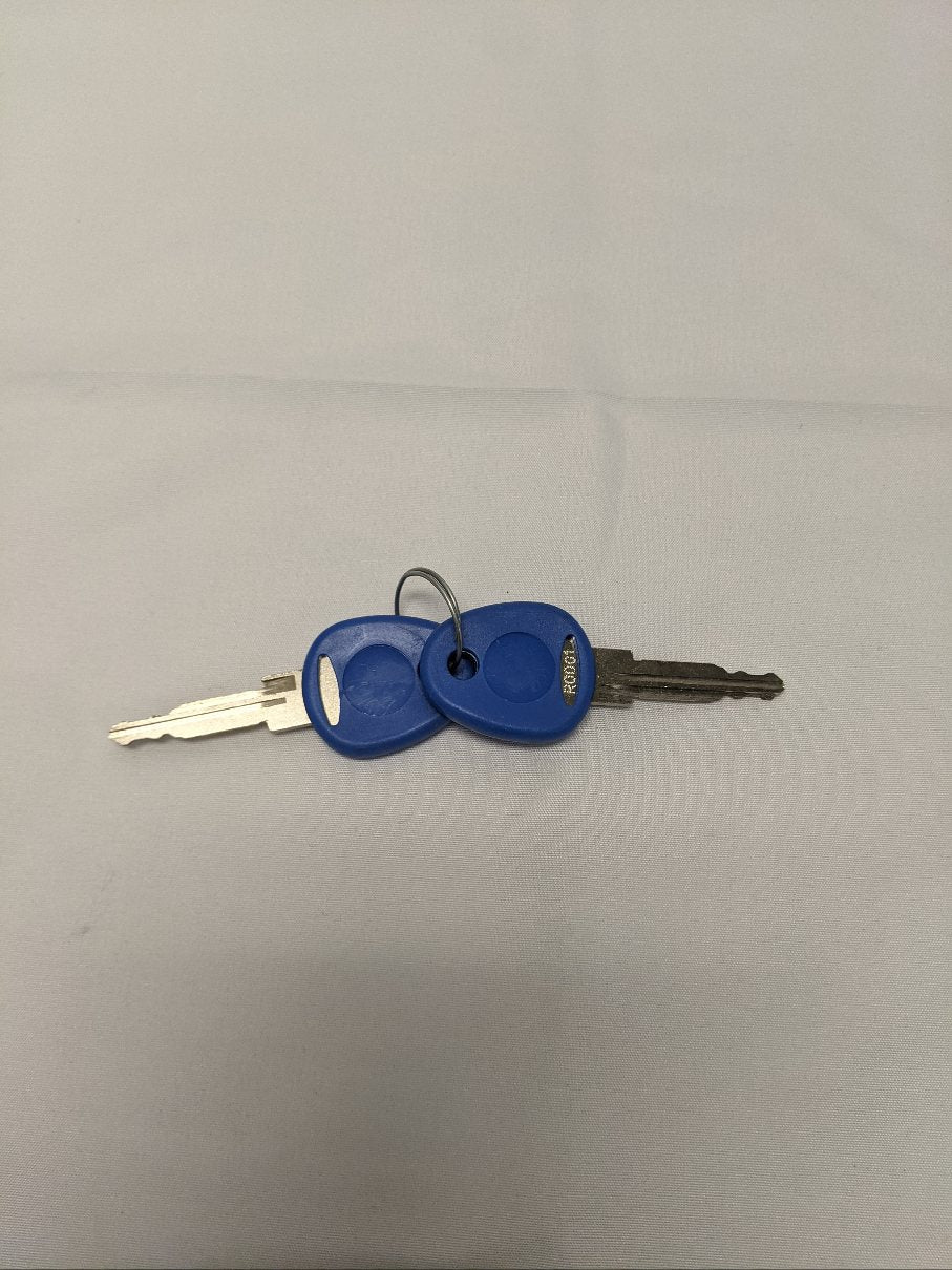 Mercedes-Benz Lockable DEF Tank Cap w/ 2 Keys | 04-29573-000