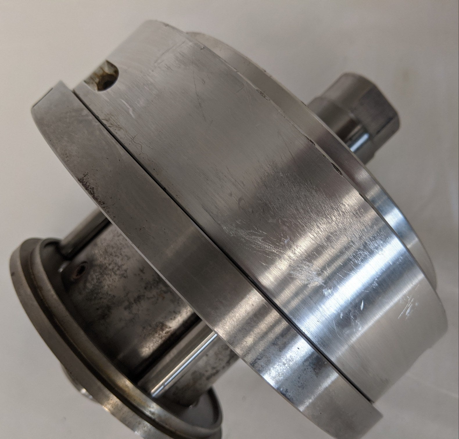 LMC Workholding Short Type Rotating Hydraulic Cylinder -P/N RNKP 105-15 (10009249513788)
