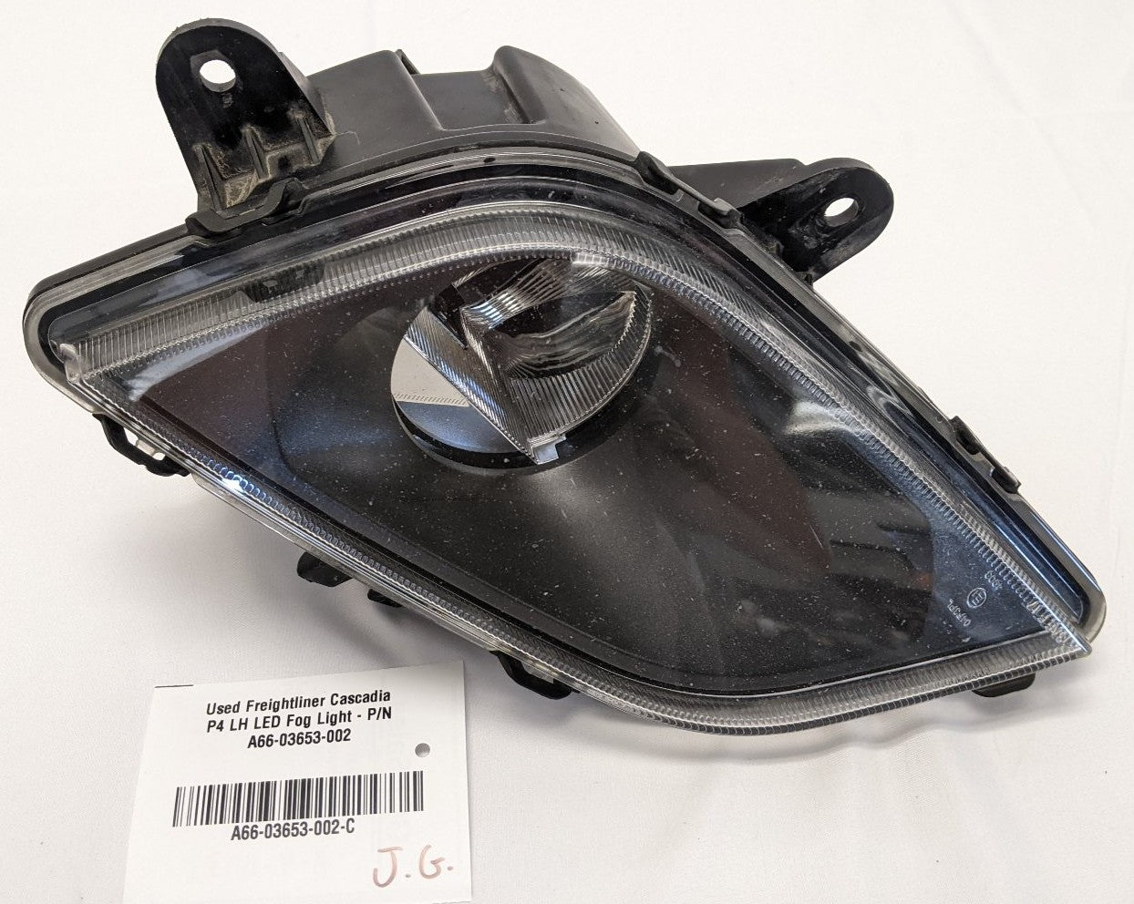 Freightliner Cascadia P4 LH LED Fog Light | A66-03653-002