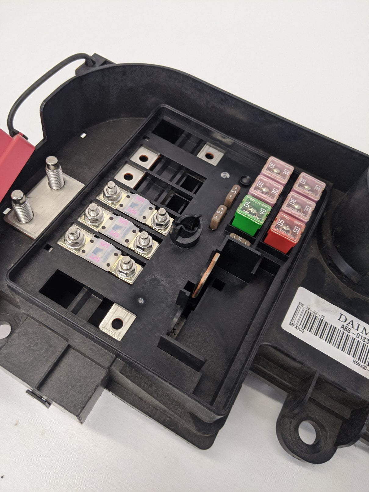 Damaged Freightliner Daimler Battery Cable Access Power Module-P/N A66-01830-002 (10174385357116)