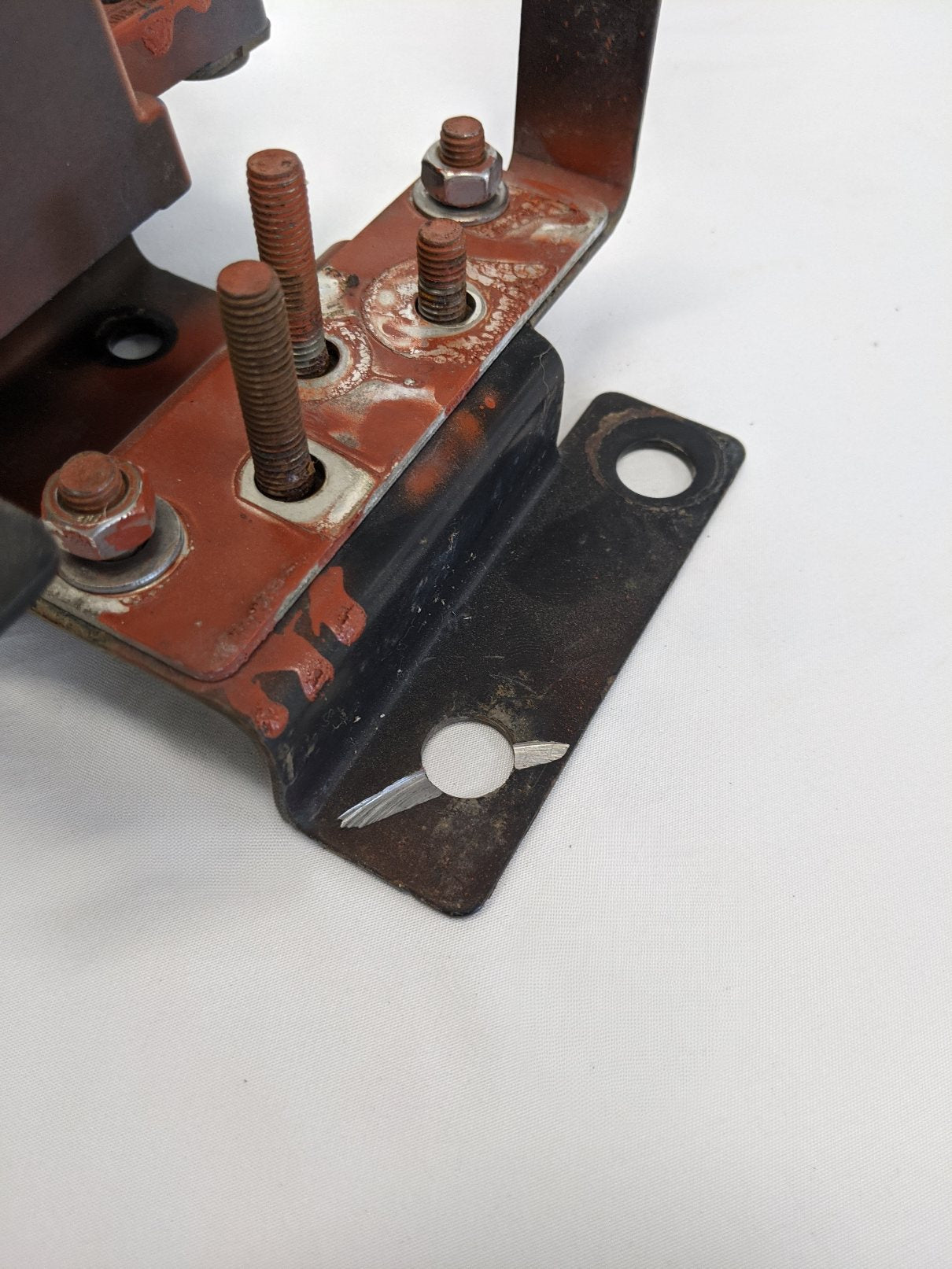 Used Freightliner Powernet Junction Box w/ Bracket - P/N A06-75148-011