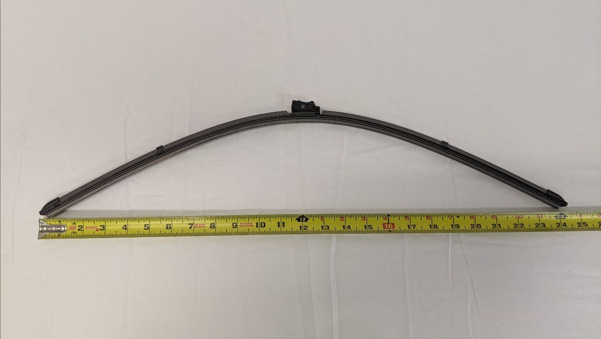 New Mercedes-Benz Wiper Blade Set - P/N 167 820 92 01 (10154172842300)