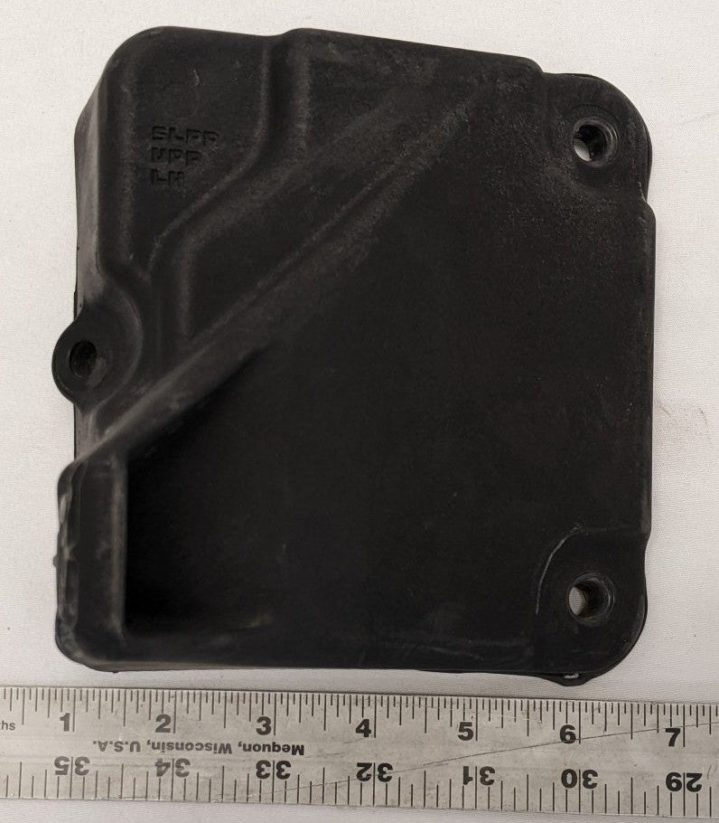 *Lot of 2* Used LH UPR & LWR Sleeper Extension Brackets -P/N A22-68051/68052-000