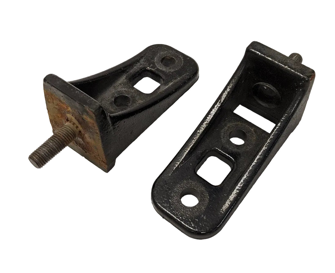 *Lot of 2* Used Freightliner Cascadia P4 Hood Pivot Bracket - P/N A17-20641-000