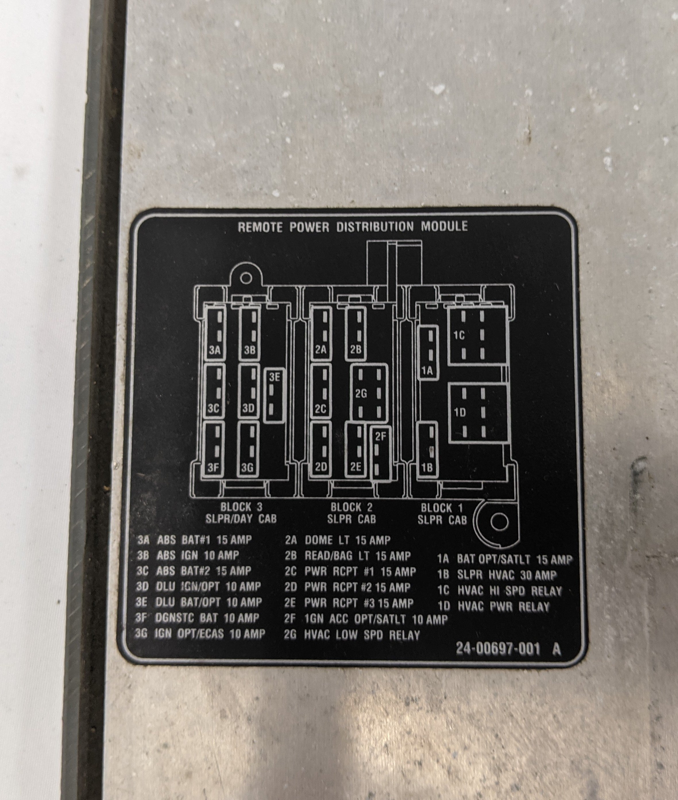 Used Freightliner Columbia LH B-Pillar Electrical Access Door -P/N A18-34470-001 (10090783146300)