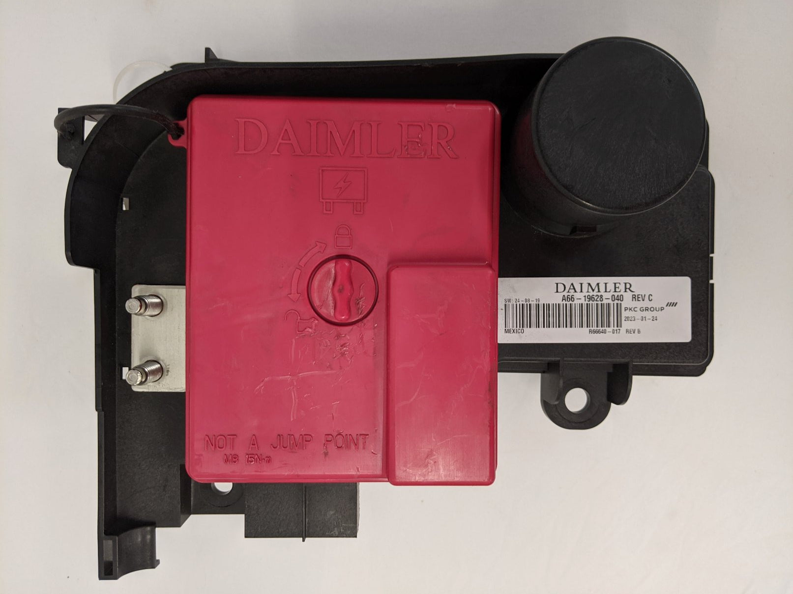 New Freightliner Daimler Battery Cable Access Power Module - P/N A66-19628-040 (10169454002492)