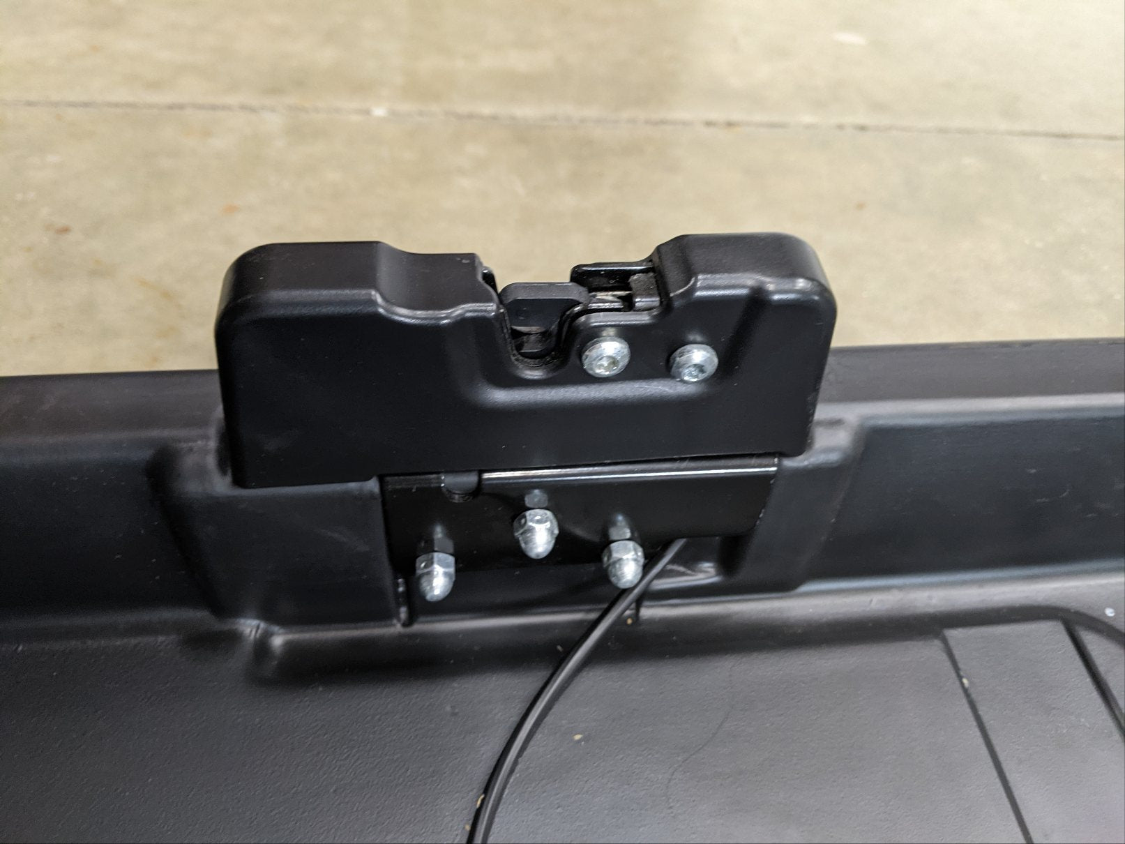Used Freightliner Cascadia P4 Upper Bunk w/o Restraint - P/N A18-71037-002
