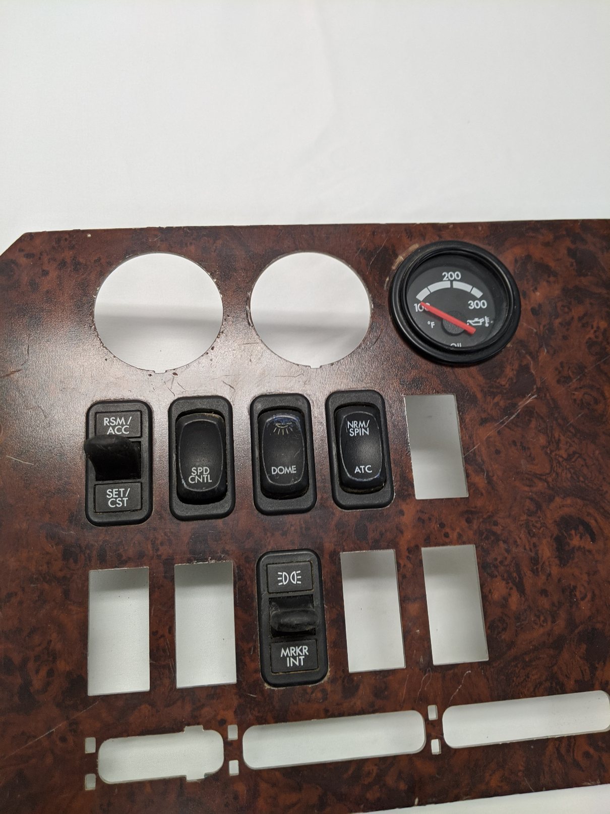 Used Freightliner Columbia Center Instrument Dash Panel  - P/N  22-45867-000