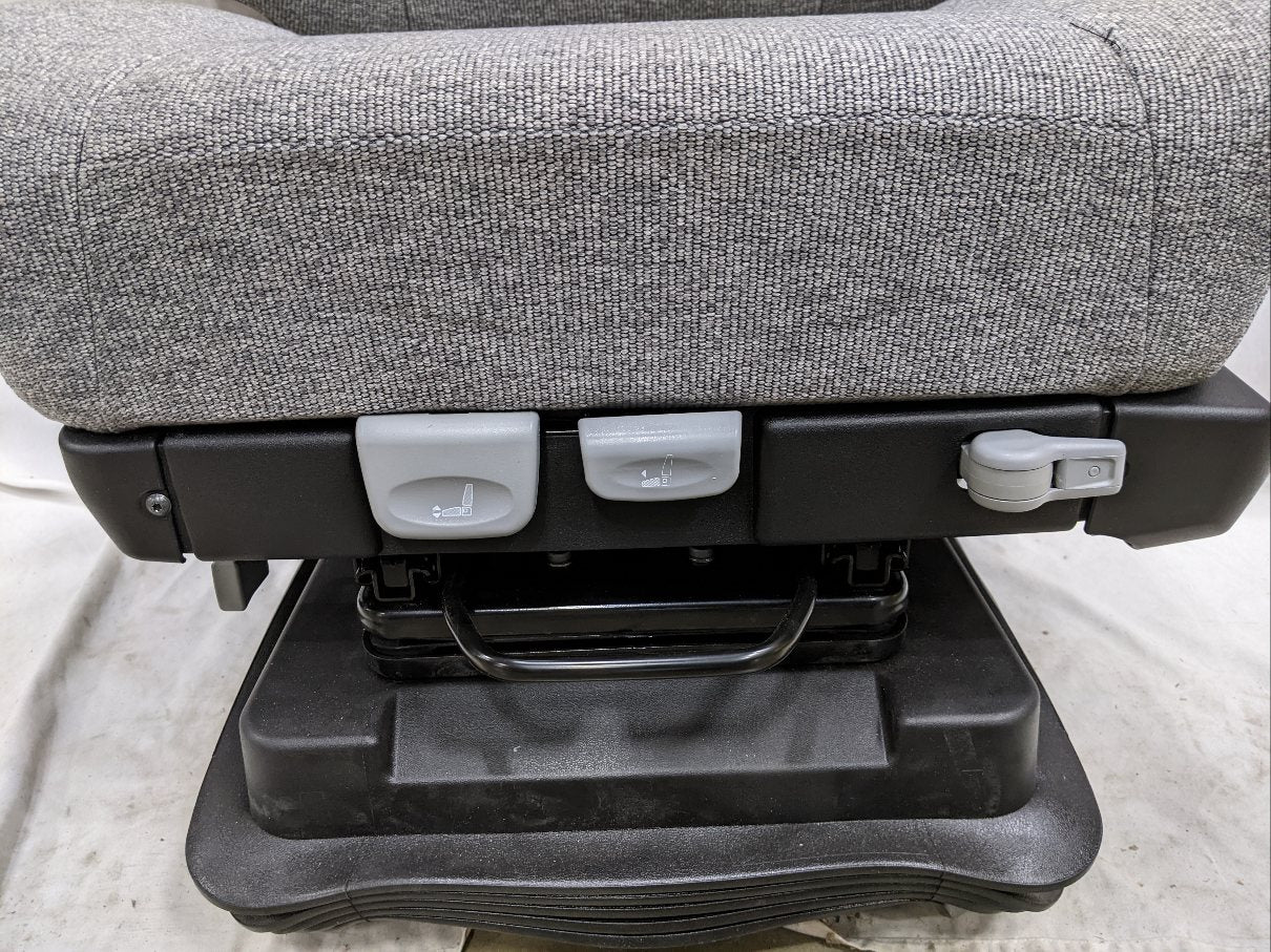 New Western Star LH Complete Seat Assembly - P/N ISR 816007 1052