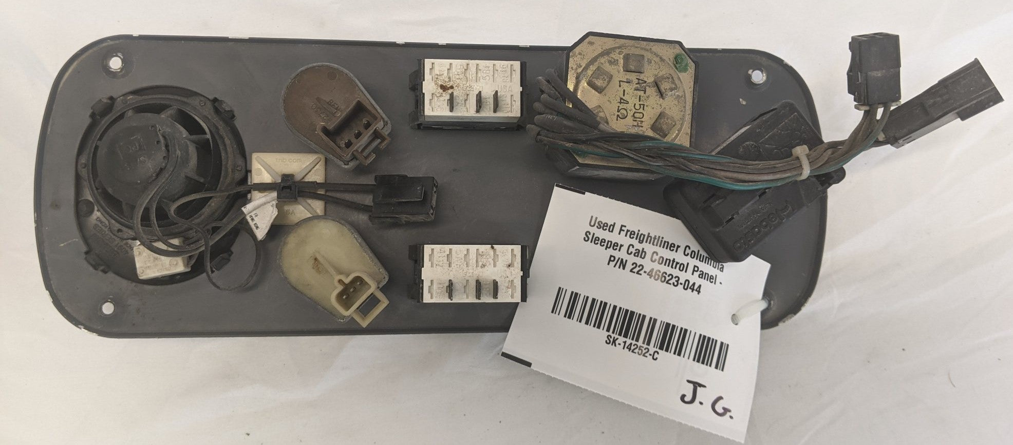 Used Freightliner Columbia Sleeper Control Panel -  P/N 22-46623-044