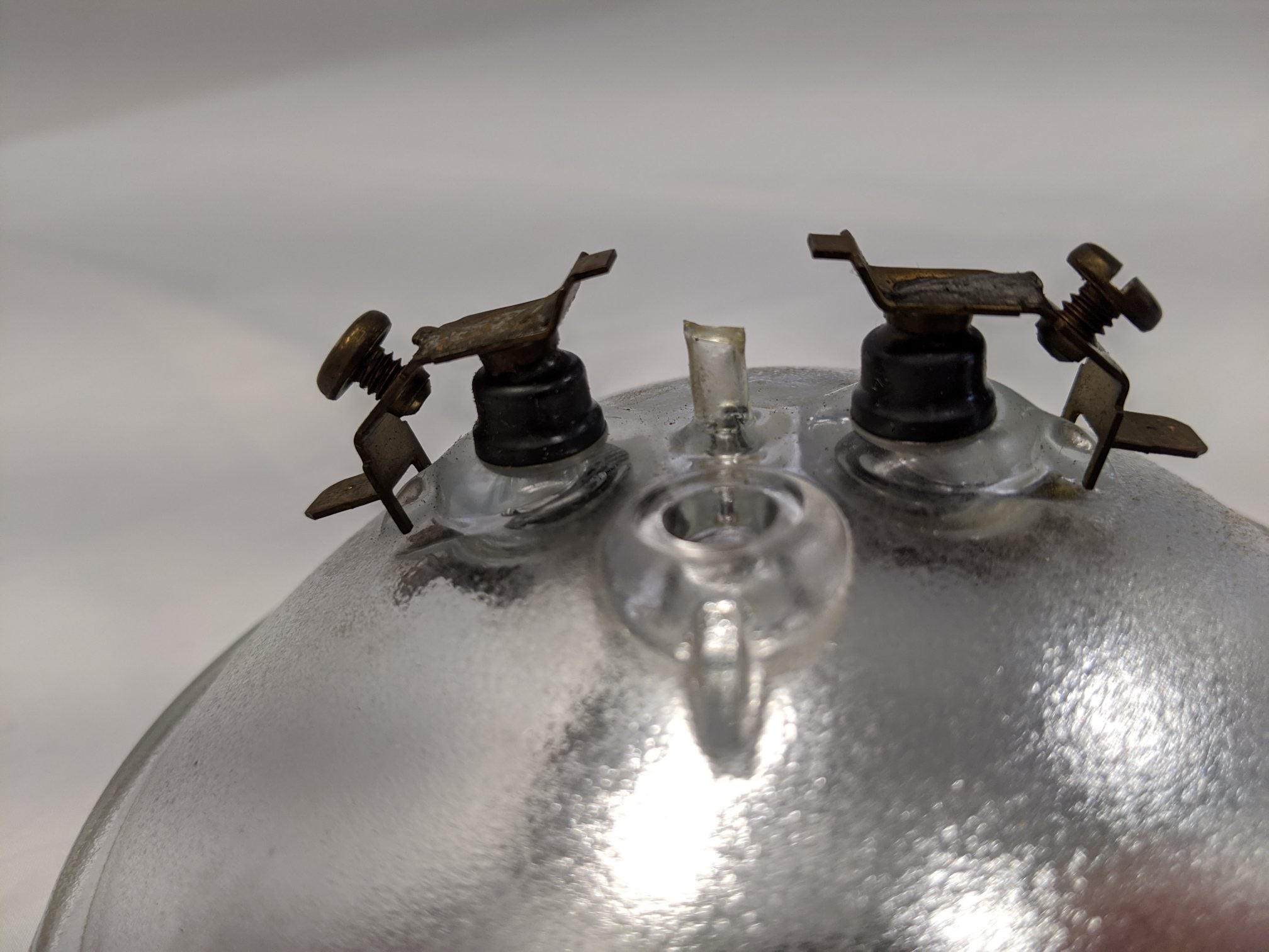 New Phillips Sylvania Single Filament Sealed Beam Fog Lamp - P/N PLC 4421