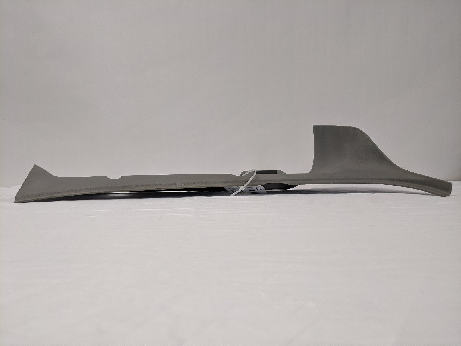 Freightliner RH A-Pillar Cover Trim - P/N 18-31405-001 - Damaged