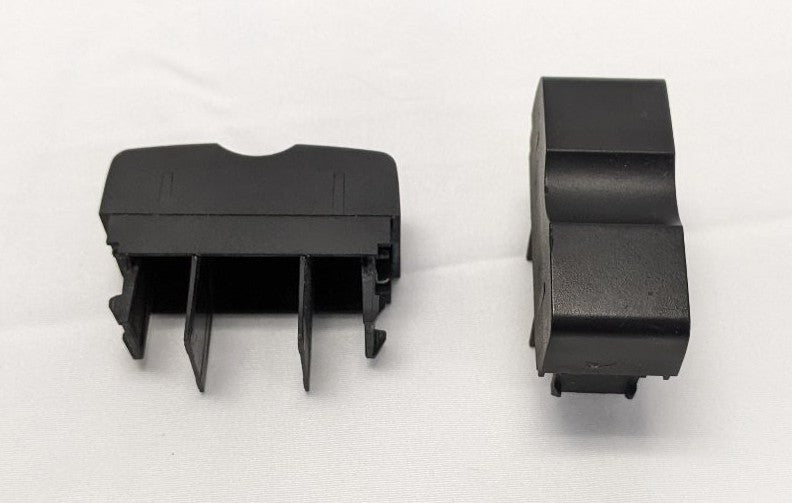 Freightliner Cascadia P3 Switch Hole Covers 2-Pack 06-53144-000
