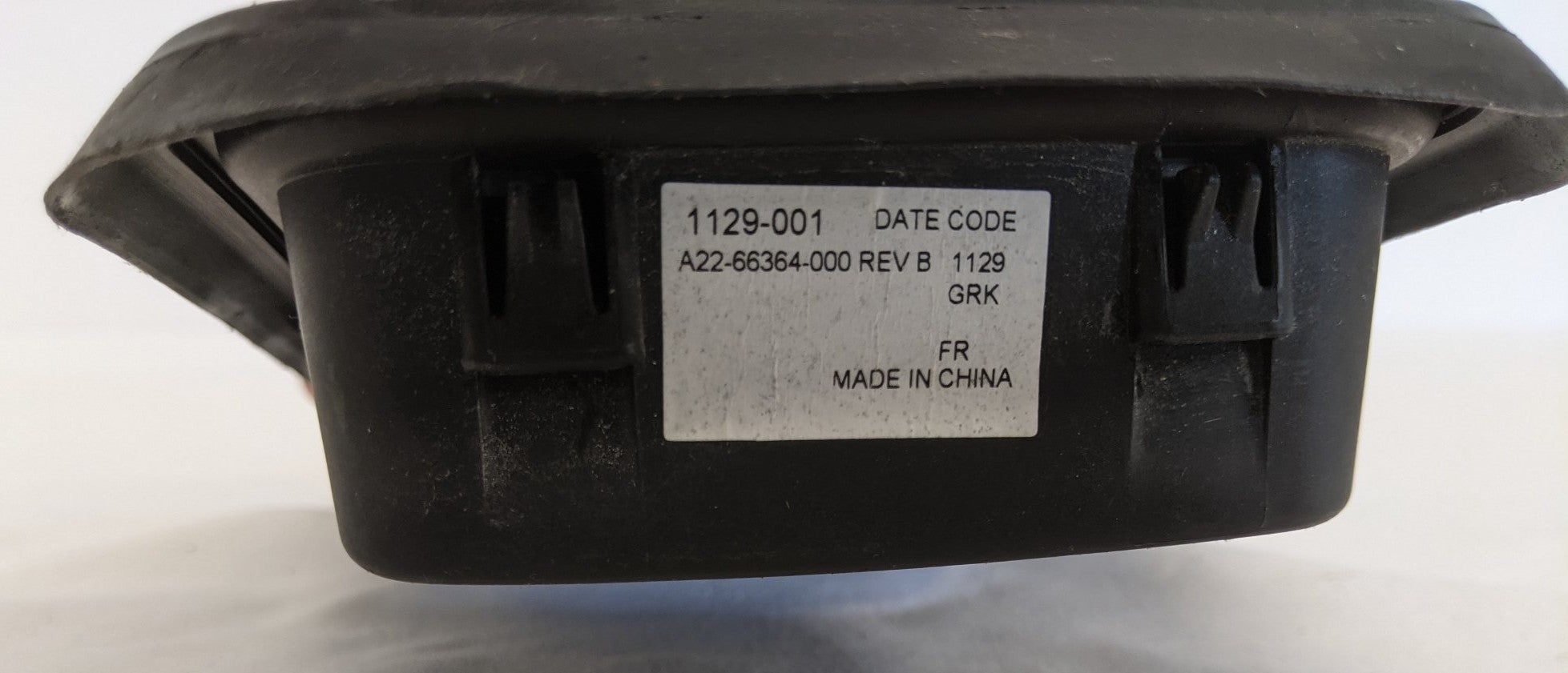 Used Freightliner Cascadia P3 HVAC Exhauster Path Cab Vent - P/N A22-66364-000 (10175090229564)