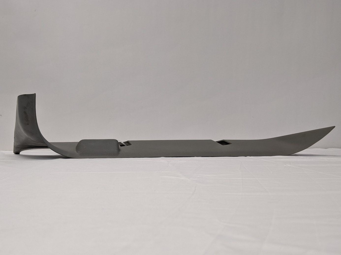 Freightliner RH A-Pillar Cover Trim - P/N 18-31405-001 - Damaged