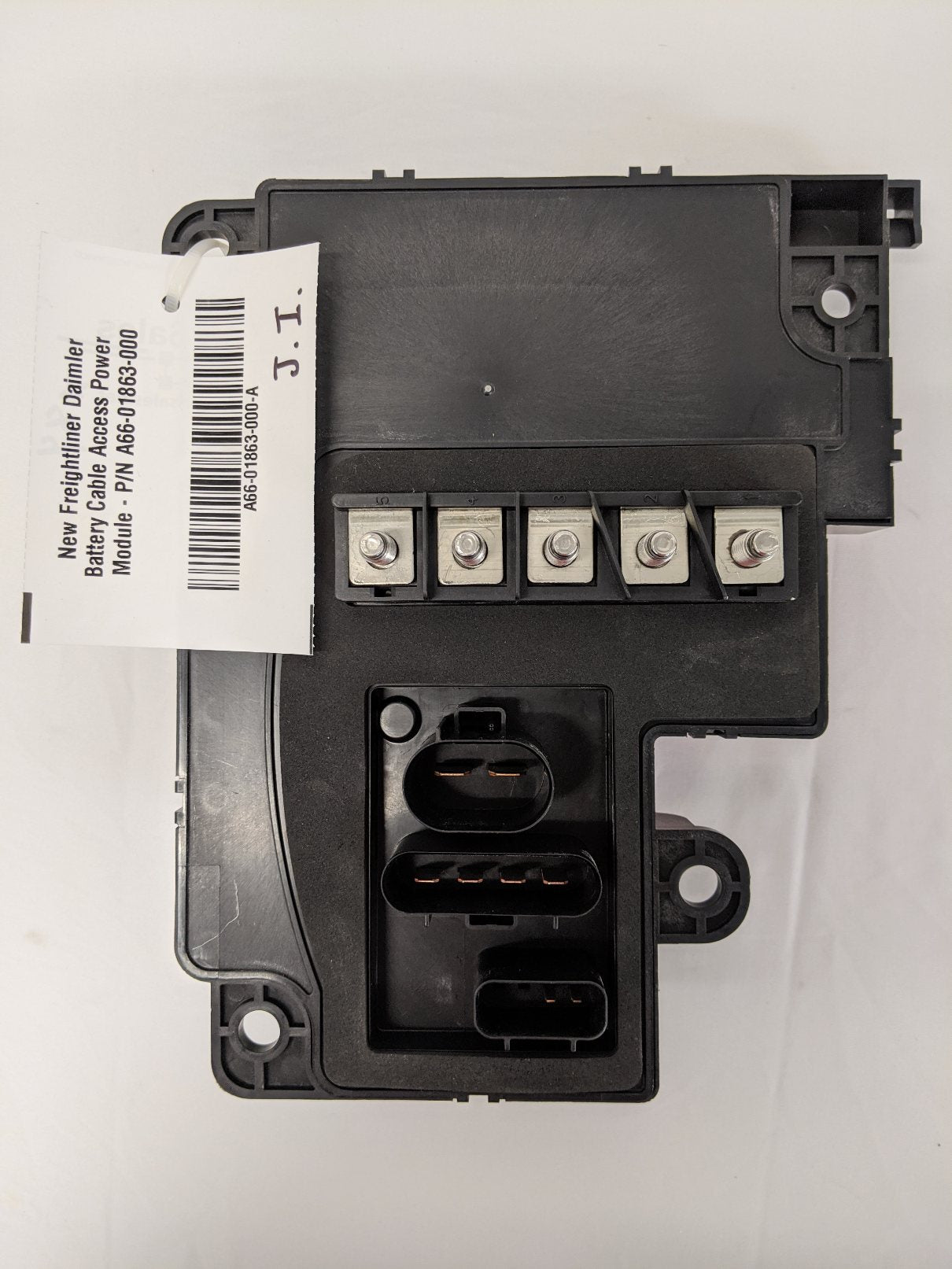 New Freightliner Daimler Battery Cable Access Power Module - P/N A66-01863-000 (10169451282748)